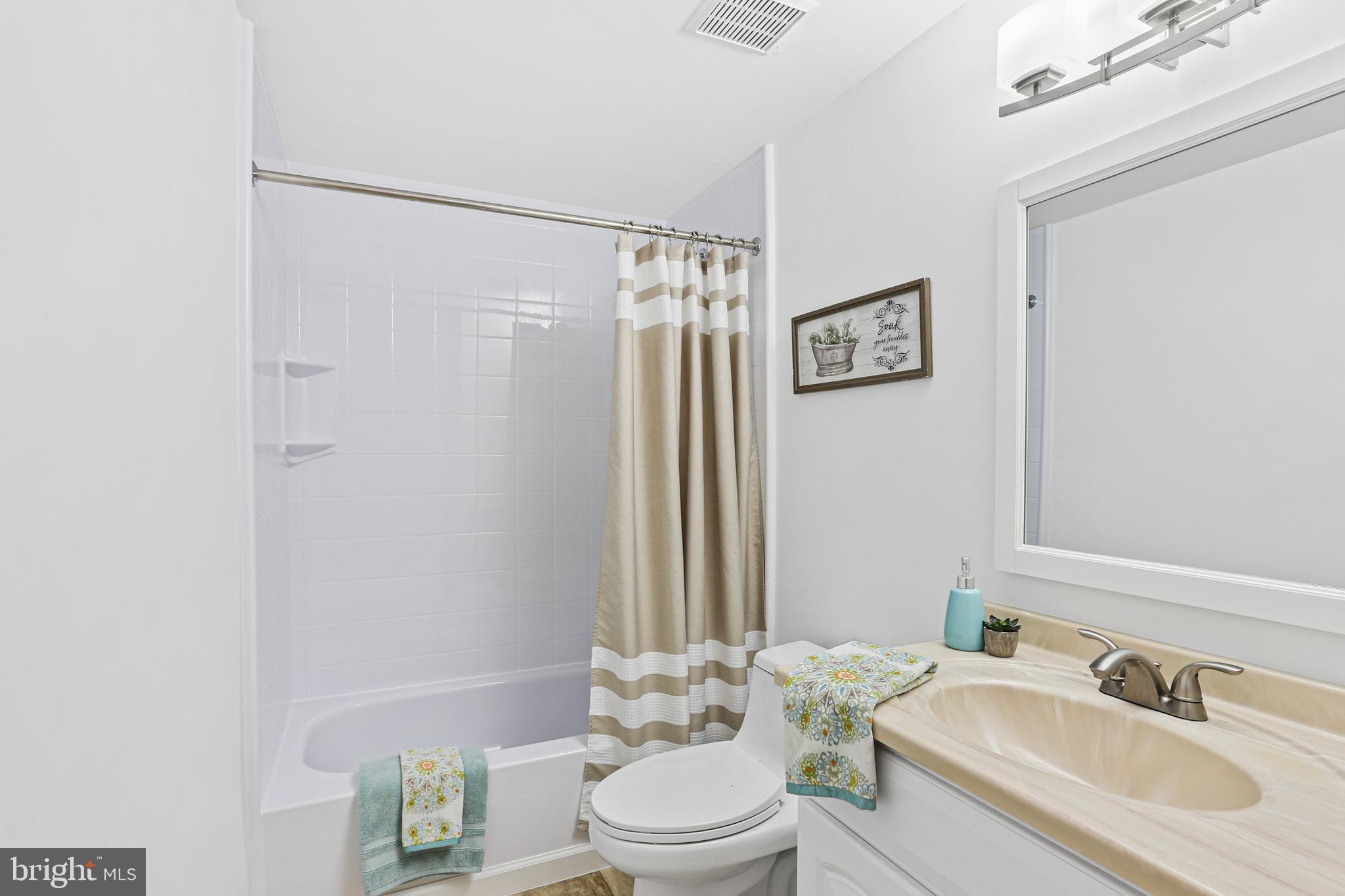 MURRAY HILL - Residential