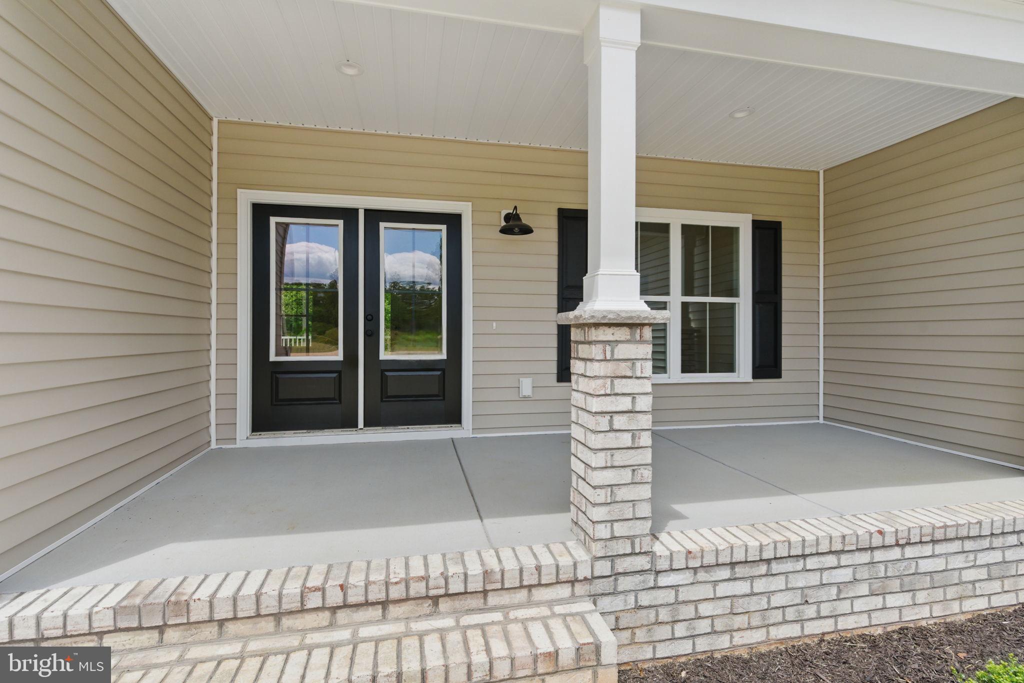 NOAH'S LANDING - Residential