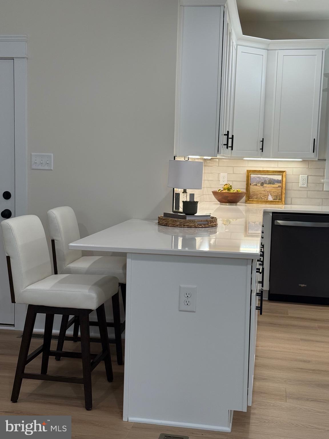 NOAH'S LANDING - Residential