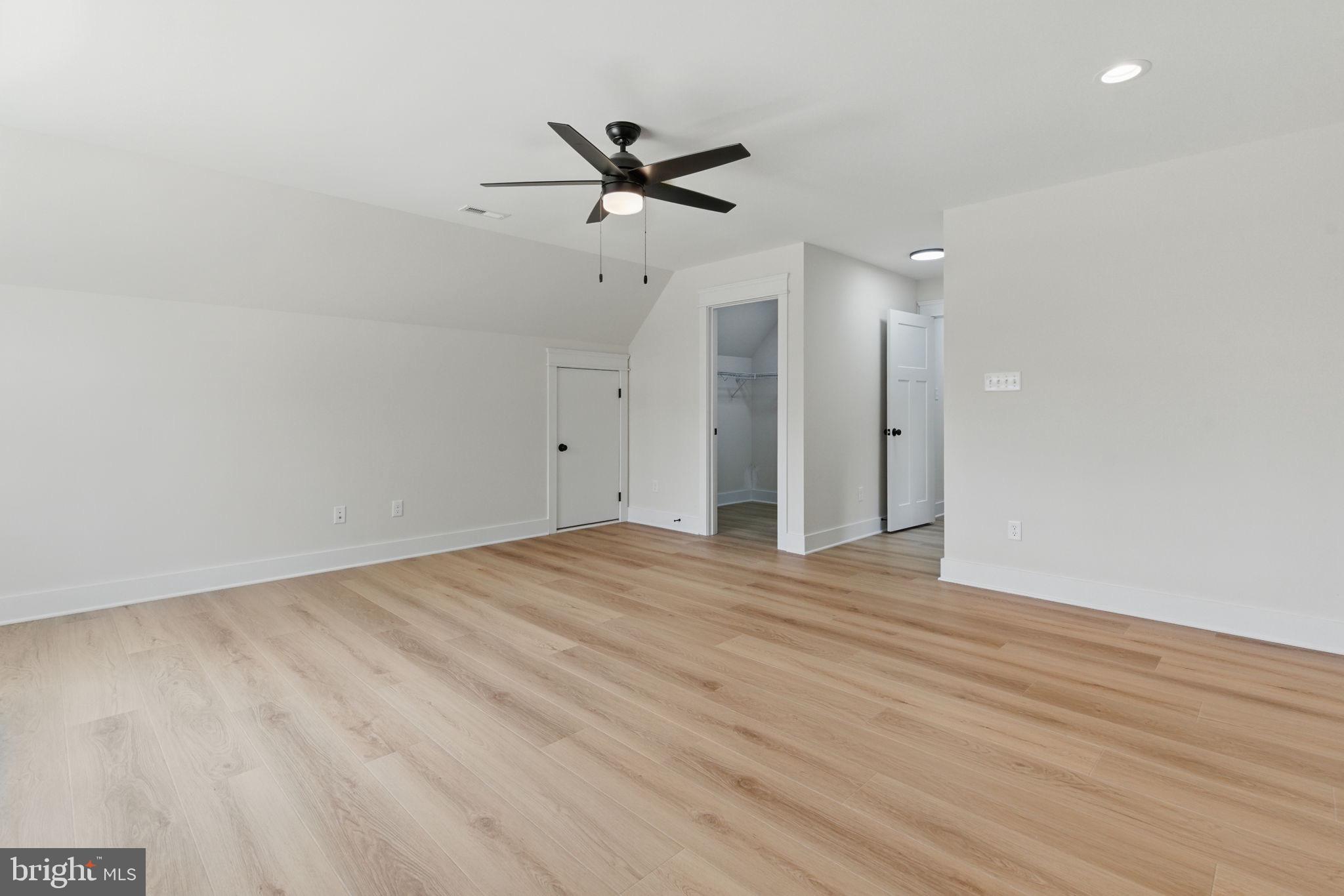 NOAH'S LANDING - Residential