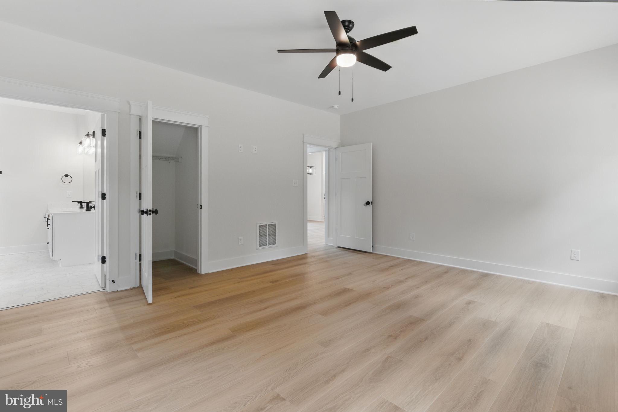 NOAH'S LANDING - Residential