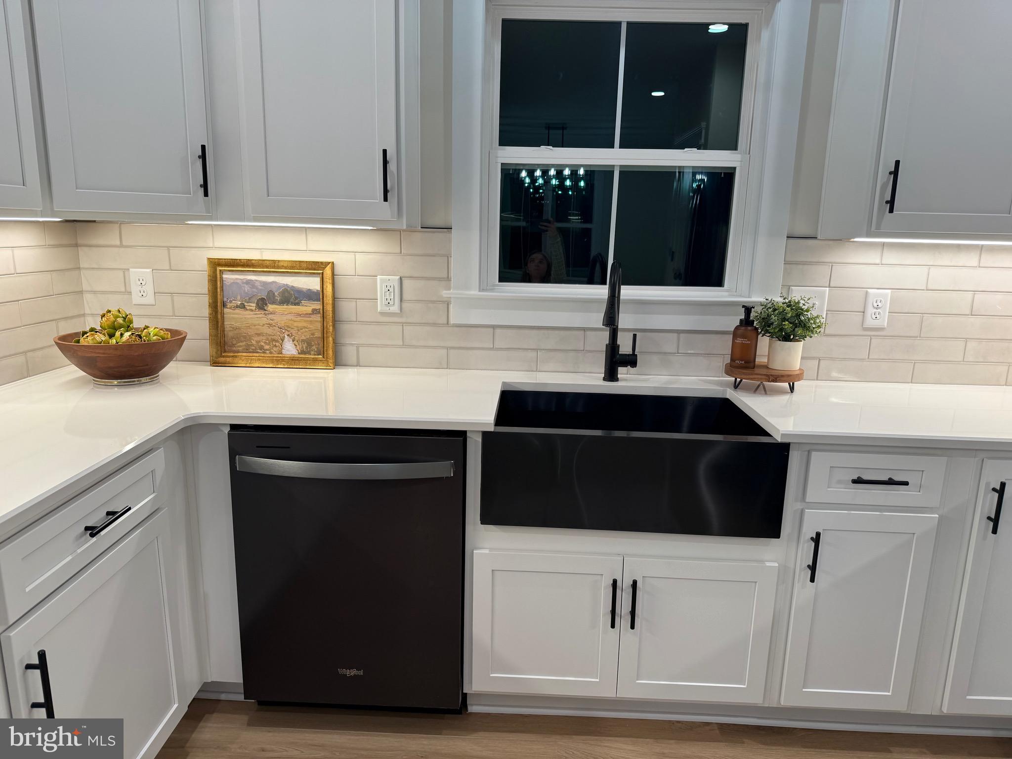 NOAH'S LANDING - Residential