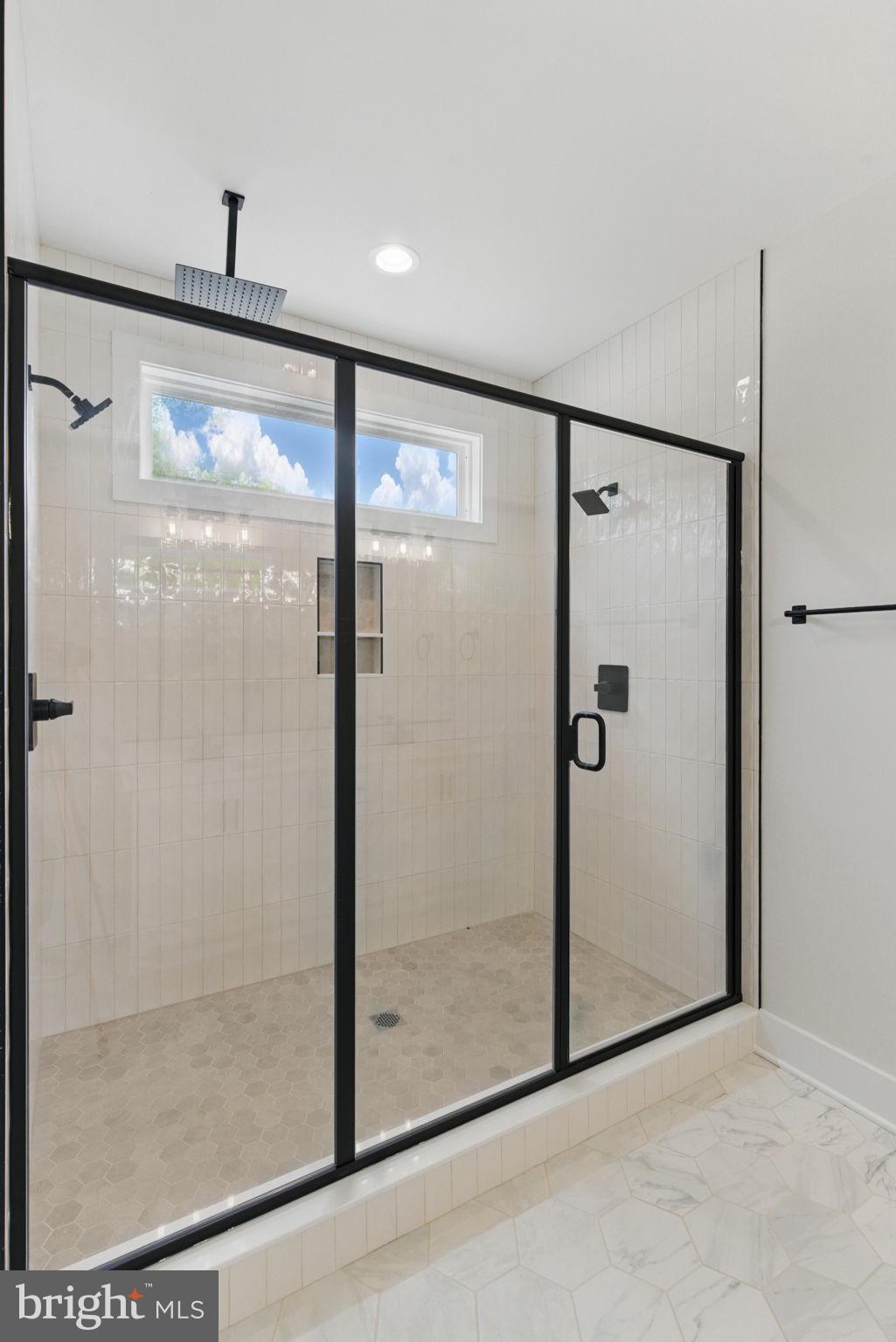 NOAH'S LANDING - Residential