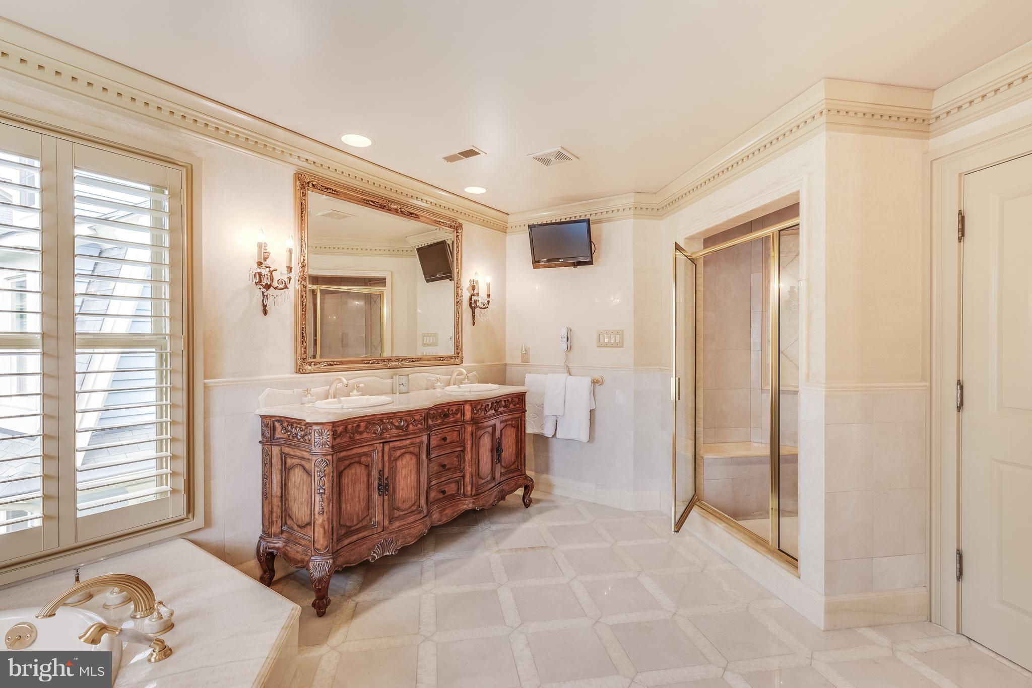 ACTONS LANDING CONDOS - Residential