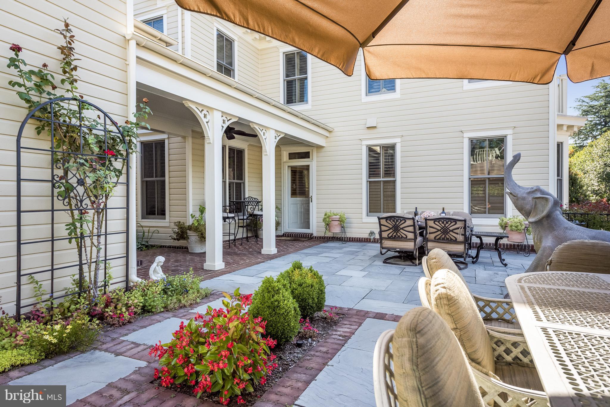 ACTONS LANDING CONDOS - Residential