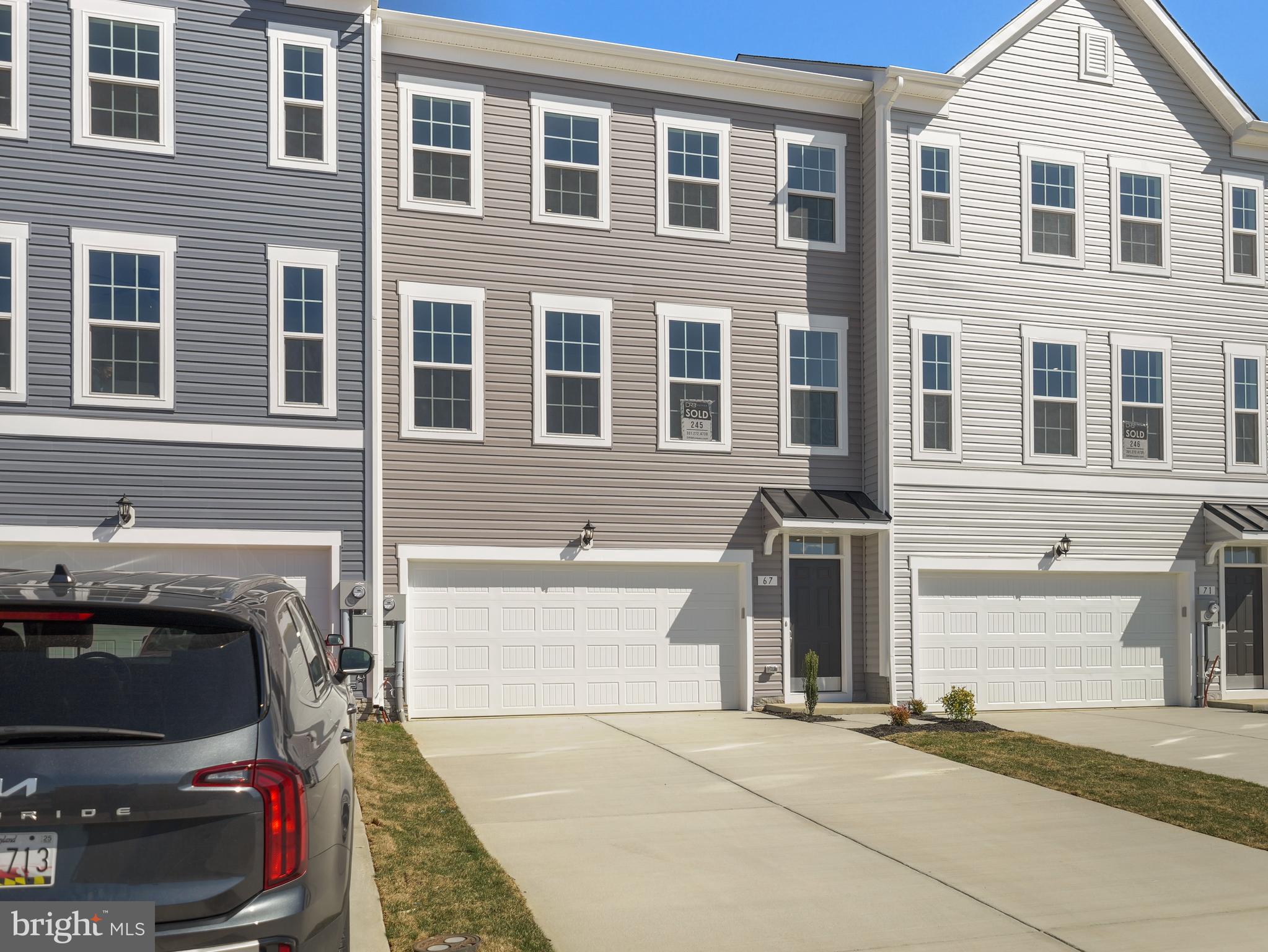 OVERLOOK AT RIVERSIDE TOWNHOMES - Residential Lease