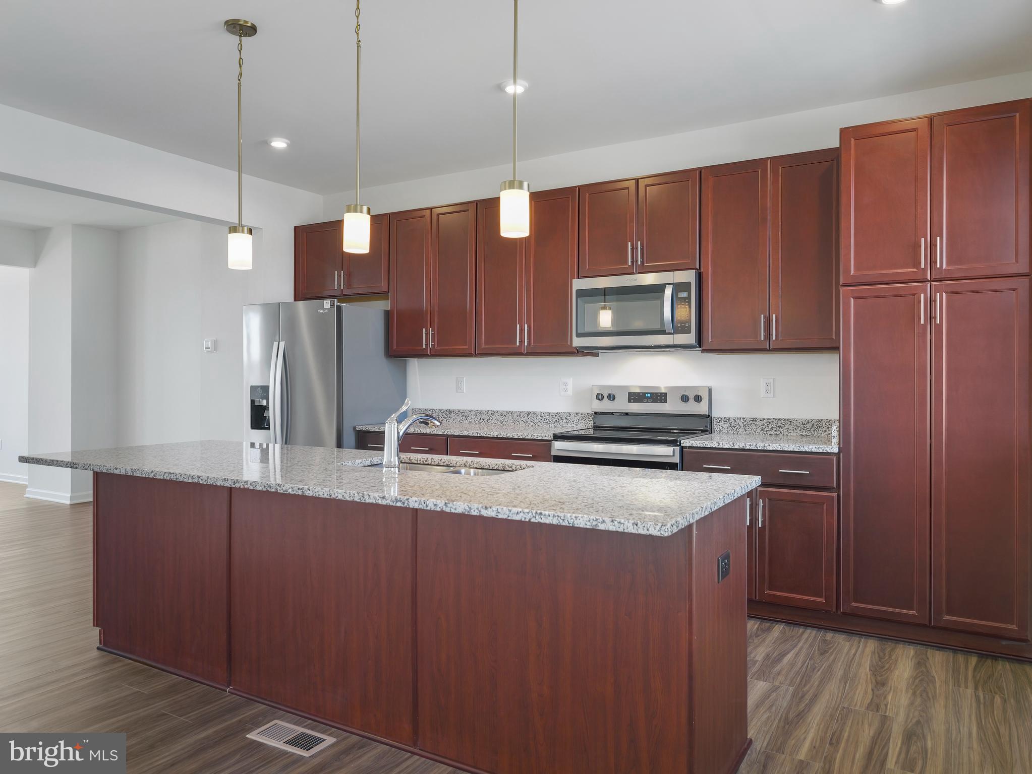 OVERLOOK AT RIVERSIDE TOWNHOMES - Residential Lease