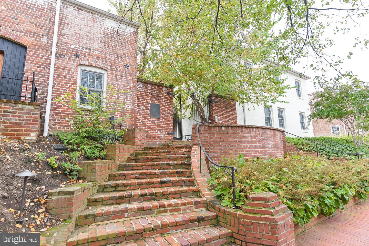 628 SOUTH CAROLINA AVENUE SE 5C