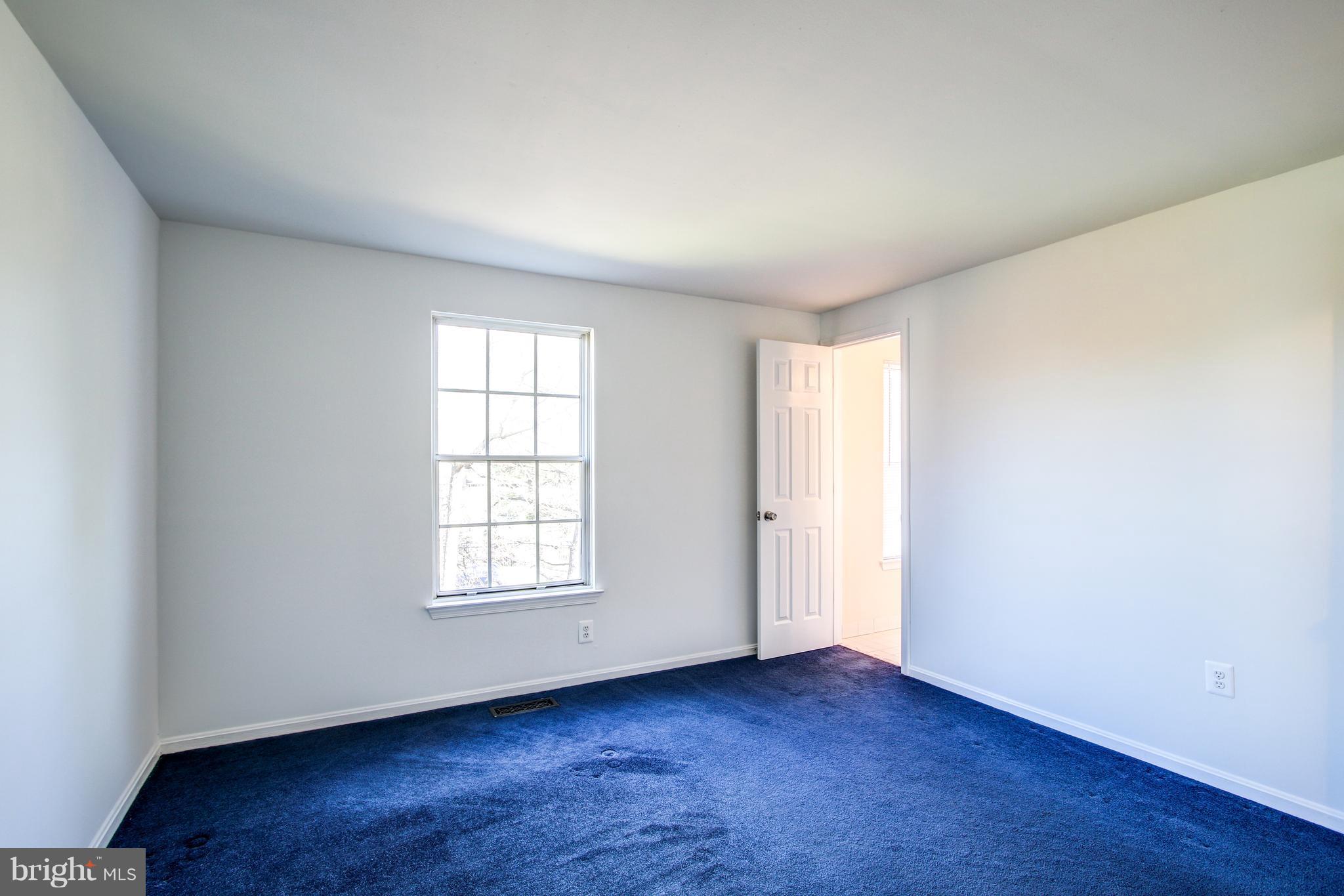 LONGMEAD - Residential