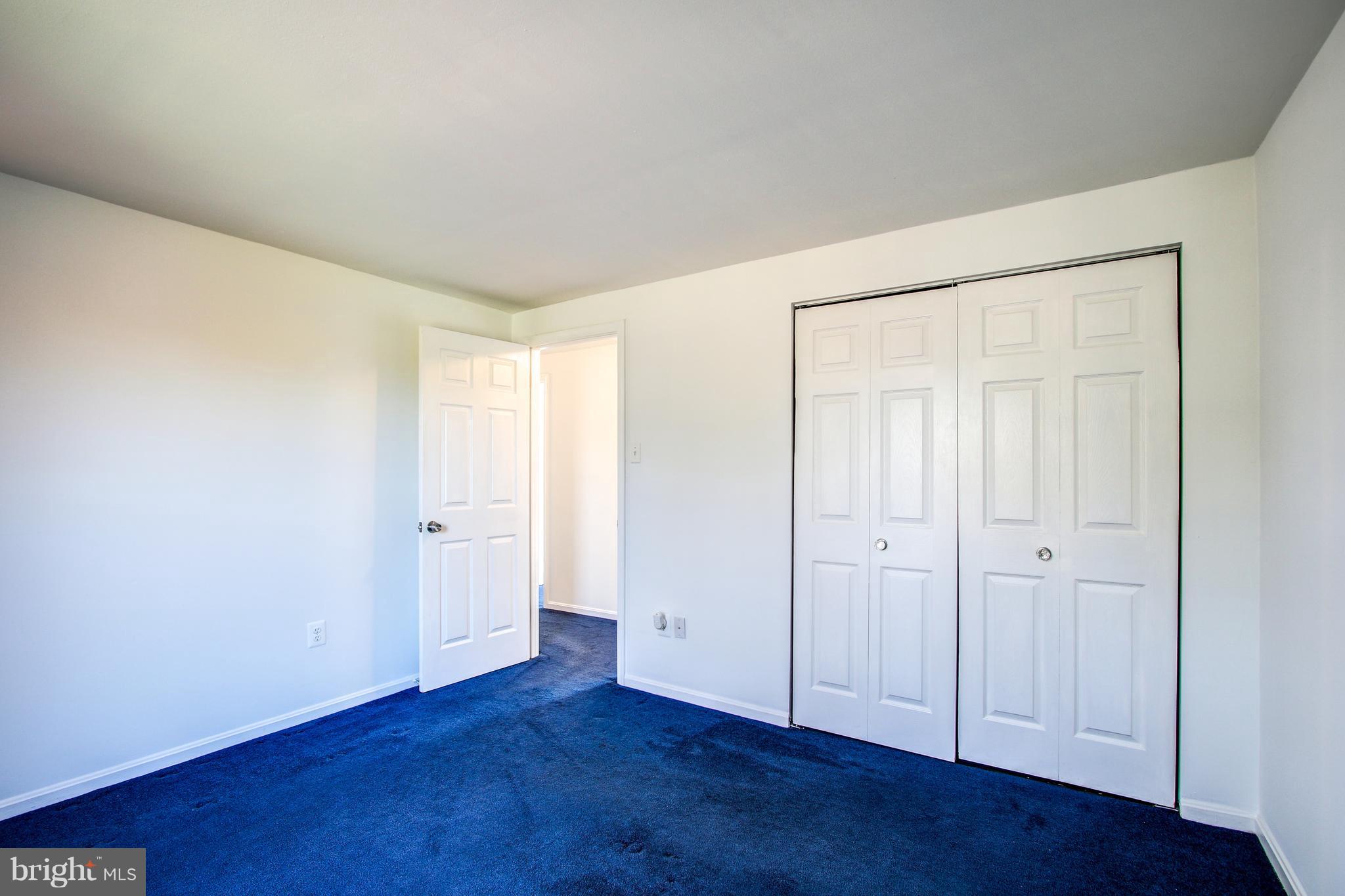 LONGMEAD - Residential