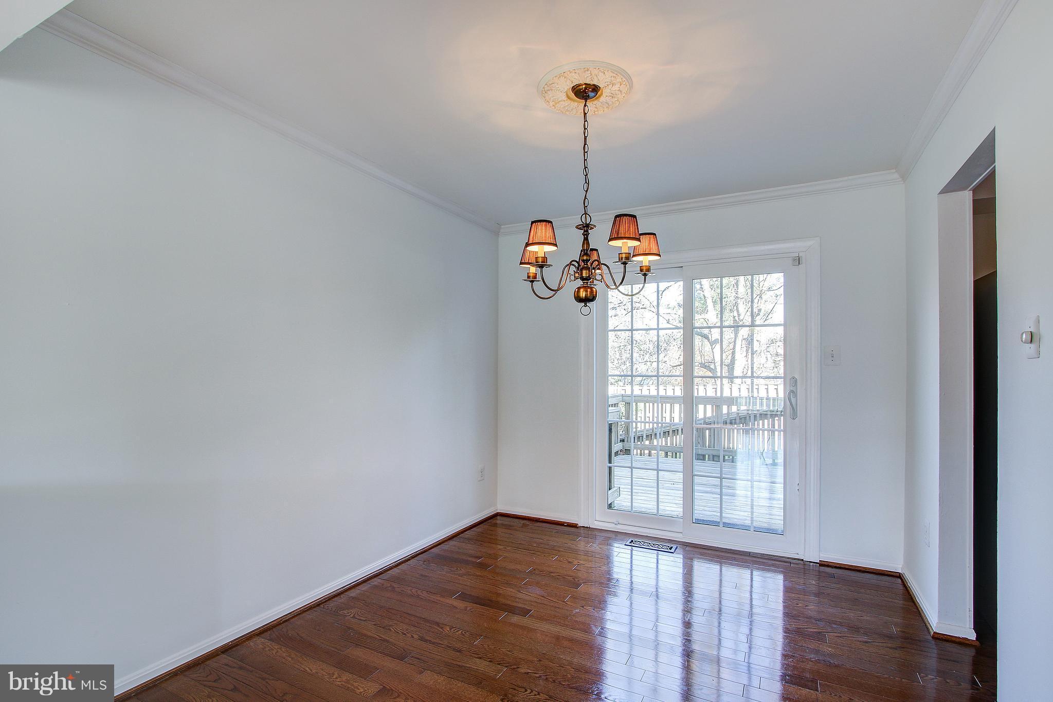 LONGMEAD - Residential