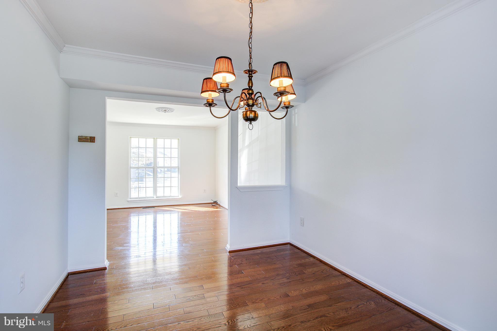 LONGMEAD - Residential