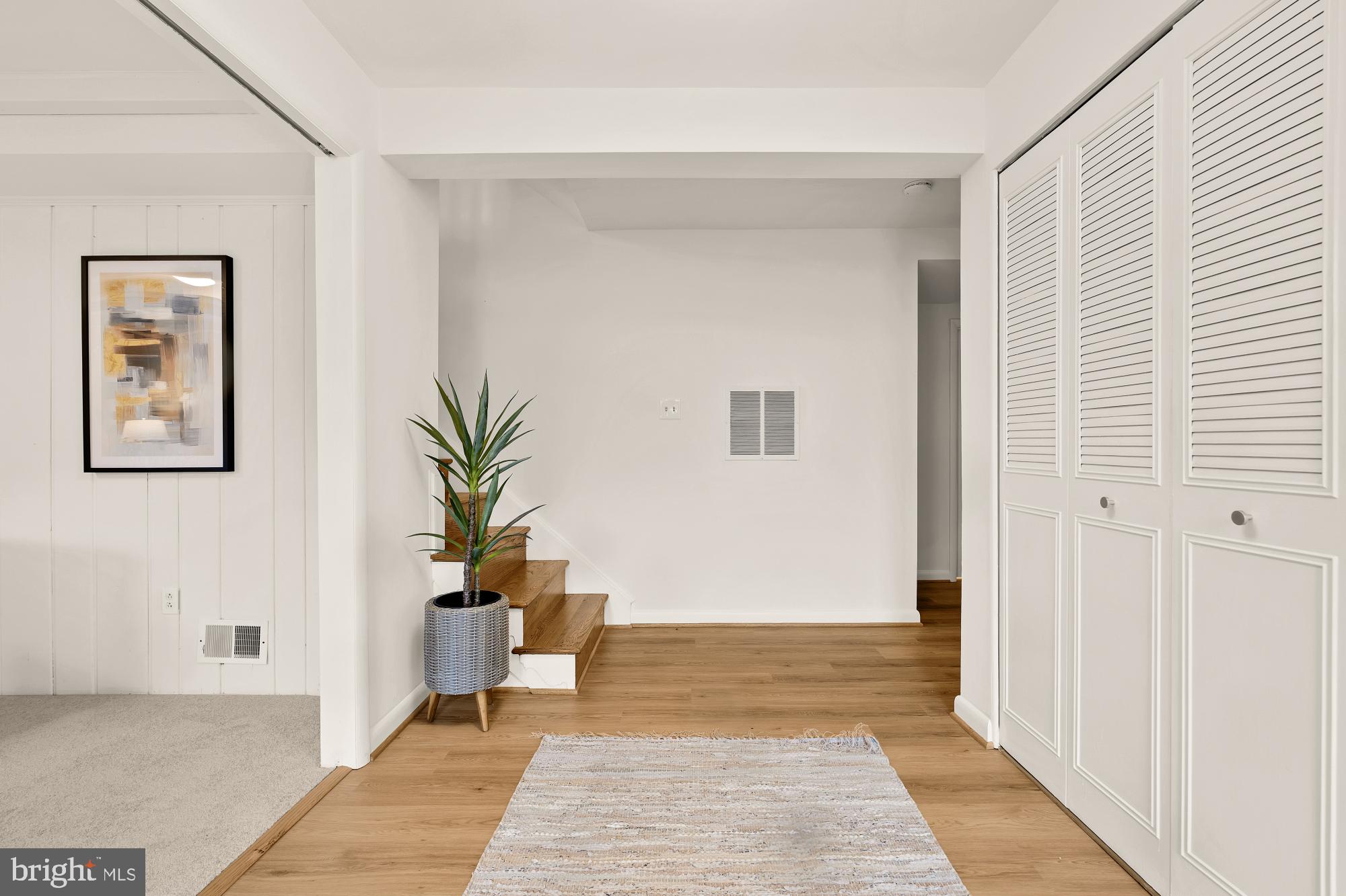 7 ROKEBY COURT