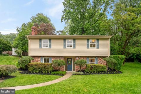 7 ROKEBY COURT KENSINGTON MD 20895