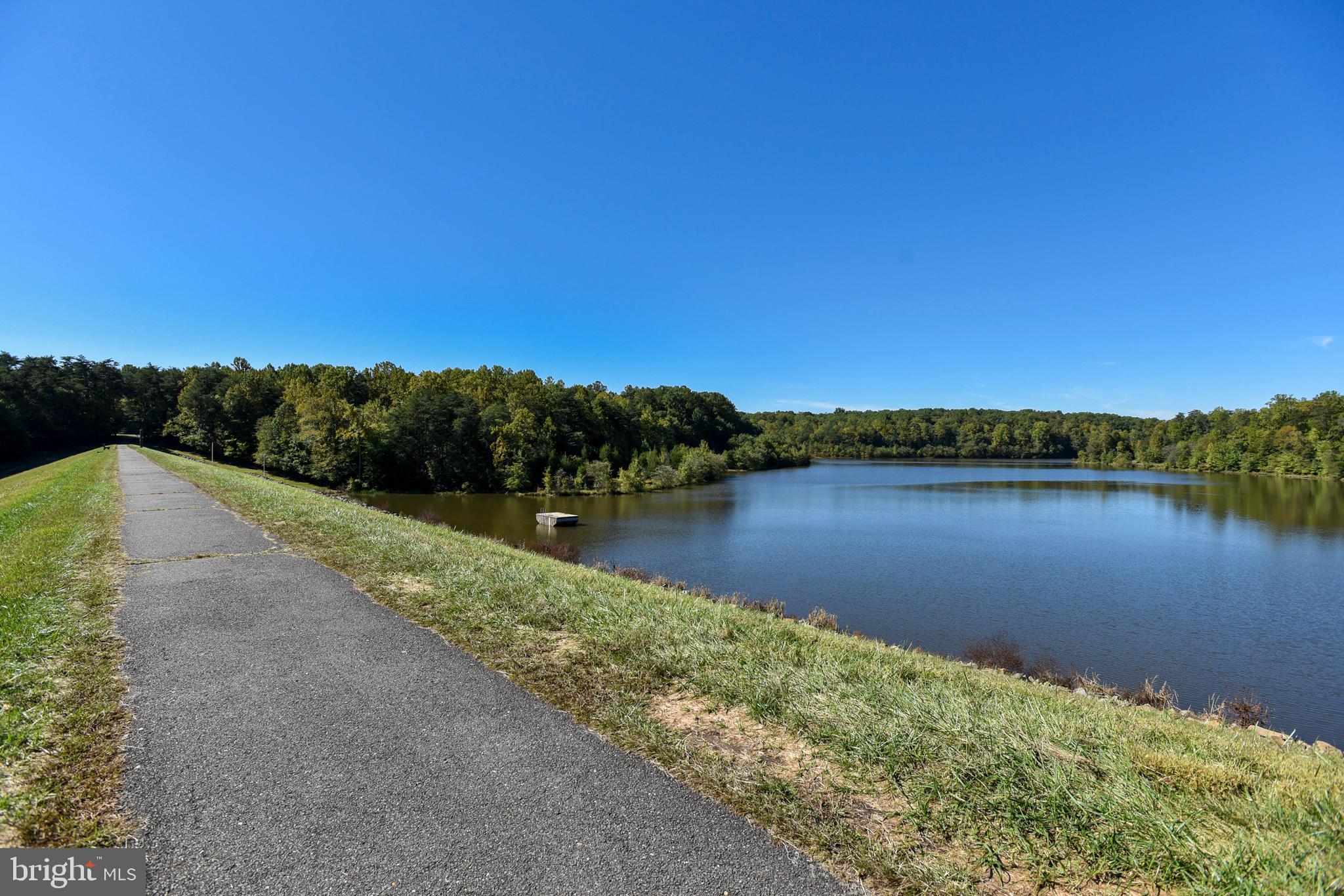 CROSSPOINTE - Residential