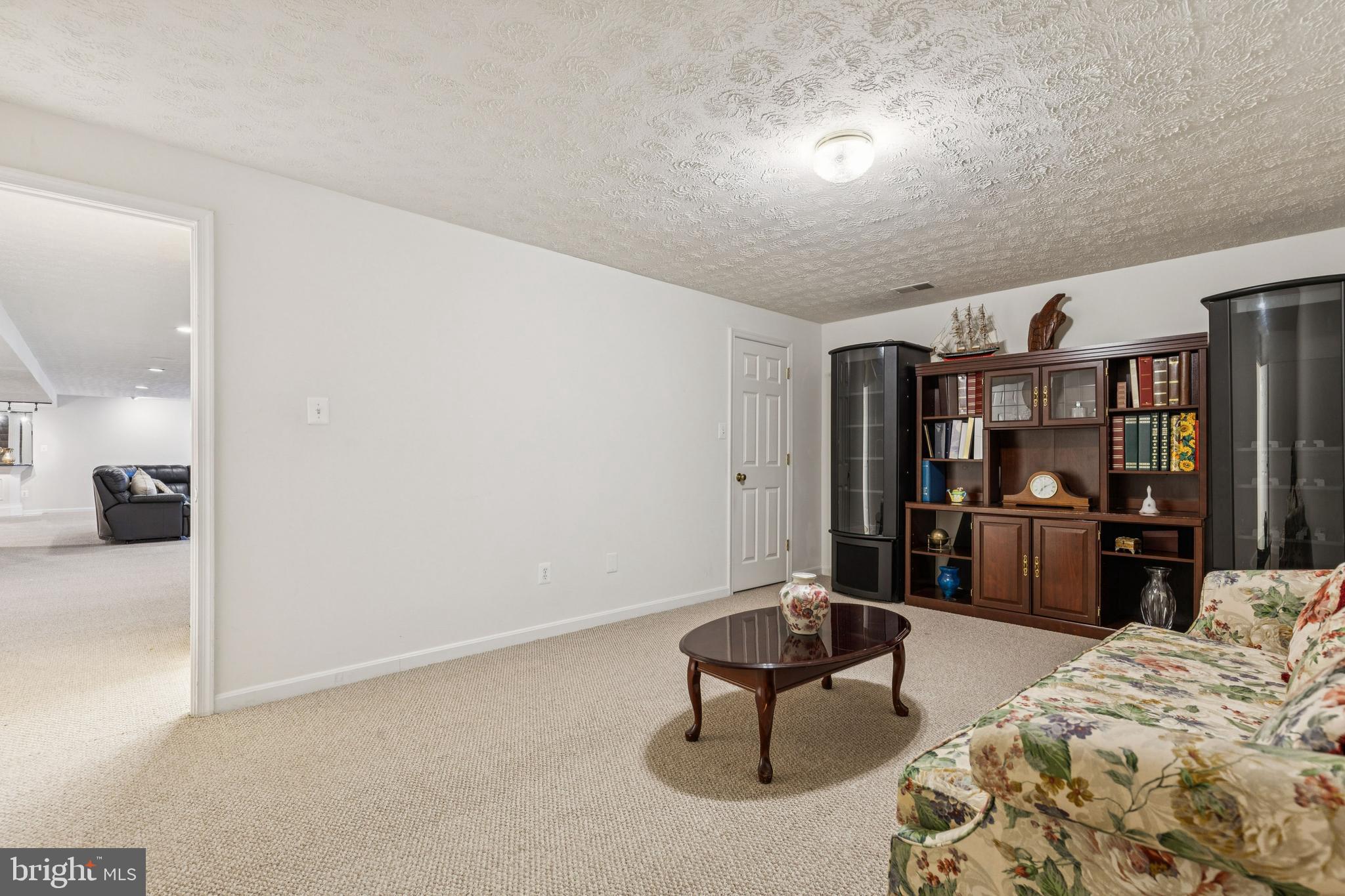 CROSSPOINTE - Residential