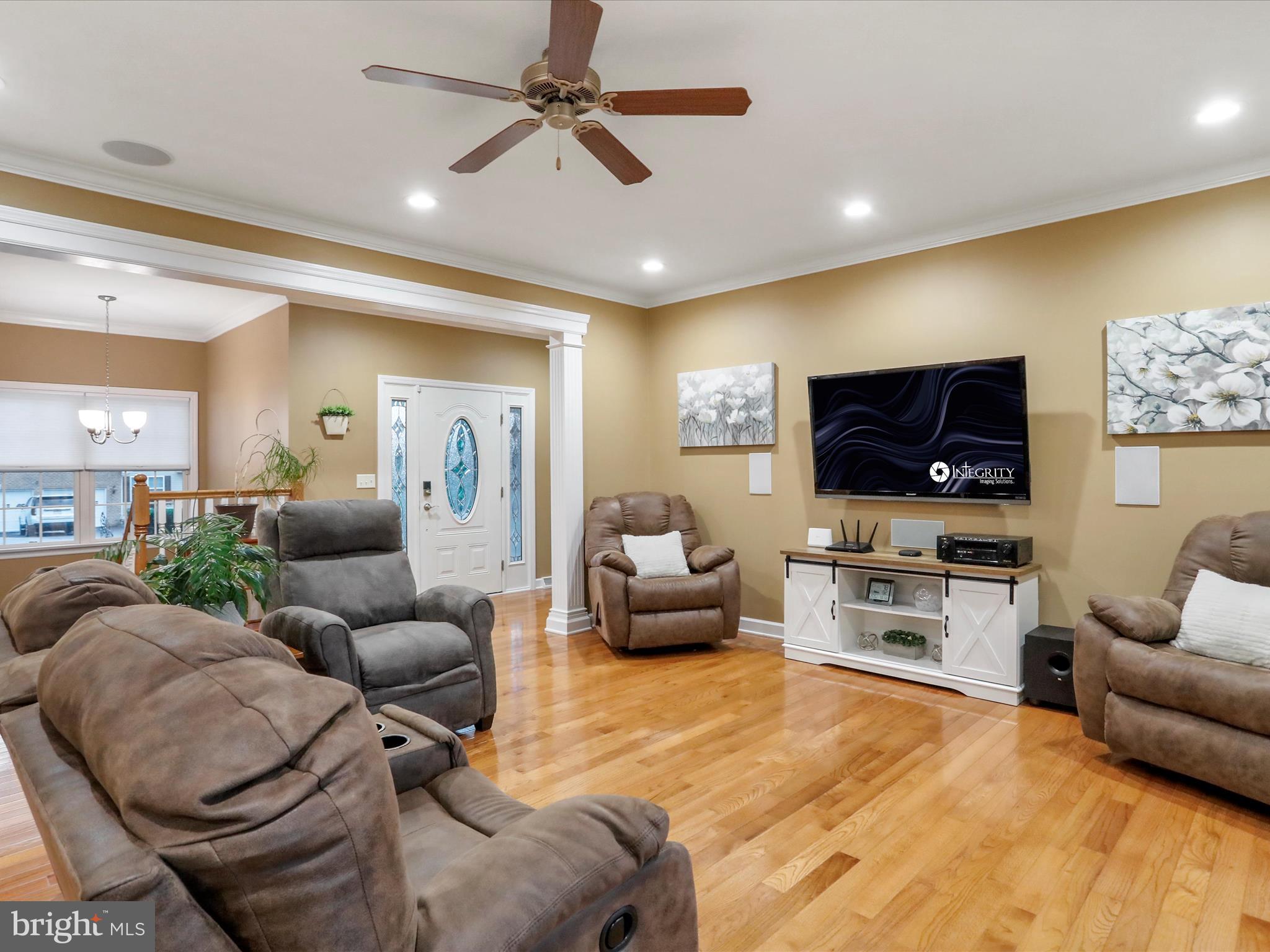 LAKEWOOD - Residential