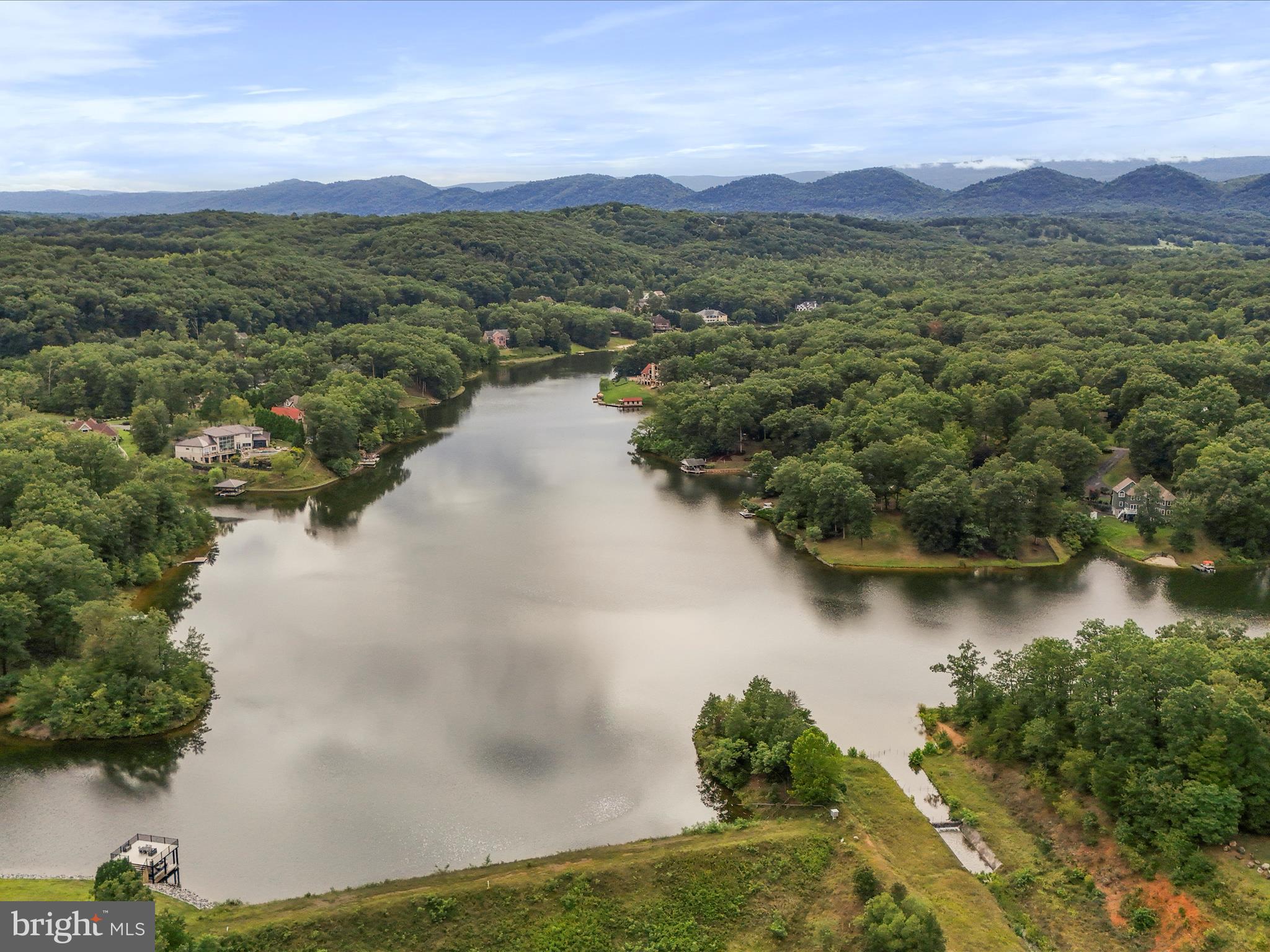 LAKEWOOD - Residential