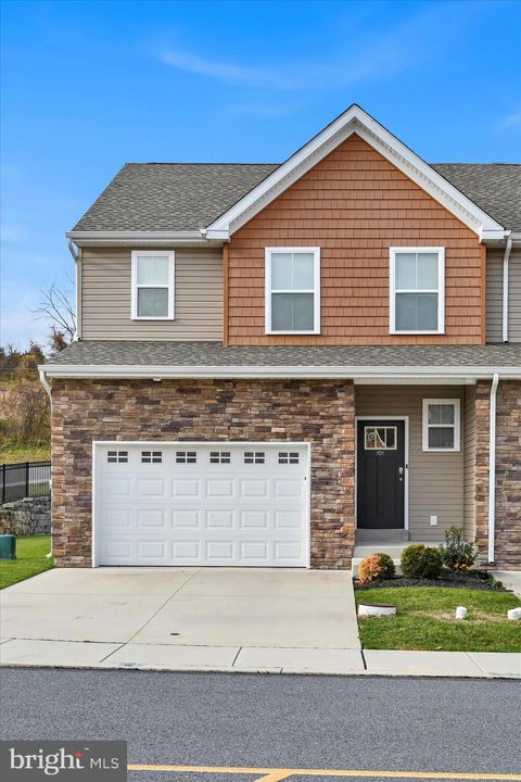 101 STAPLEHILL COURT READING PA 19608