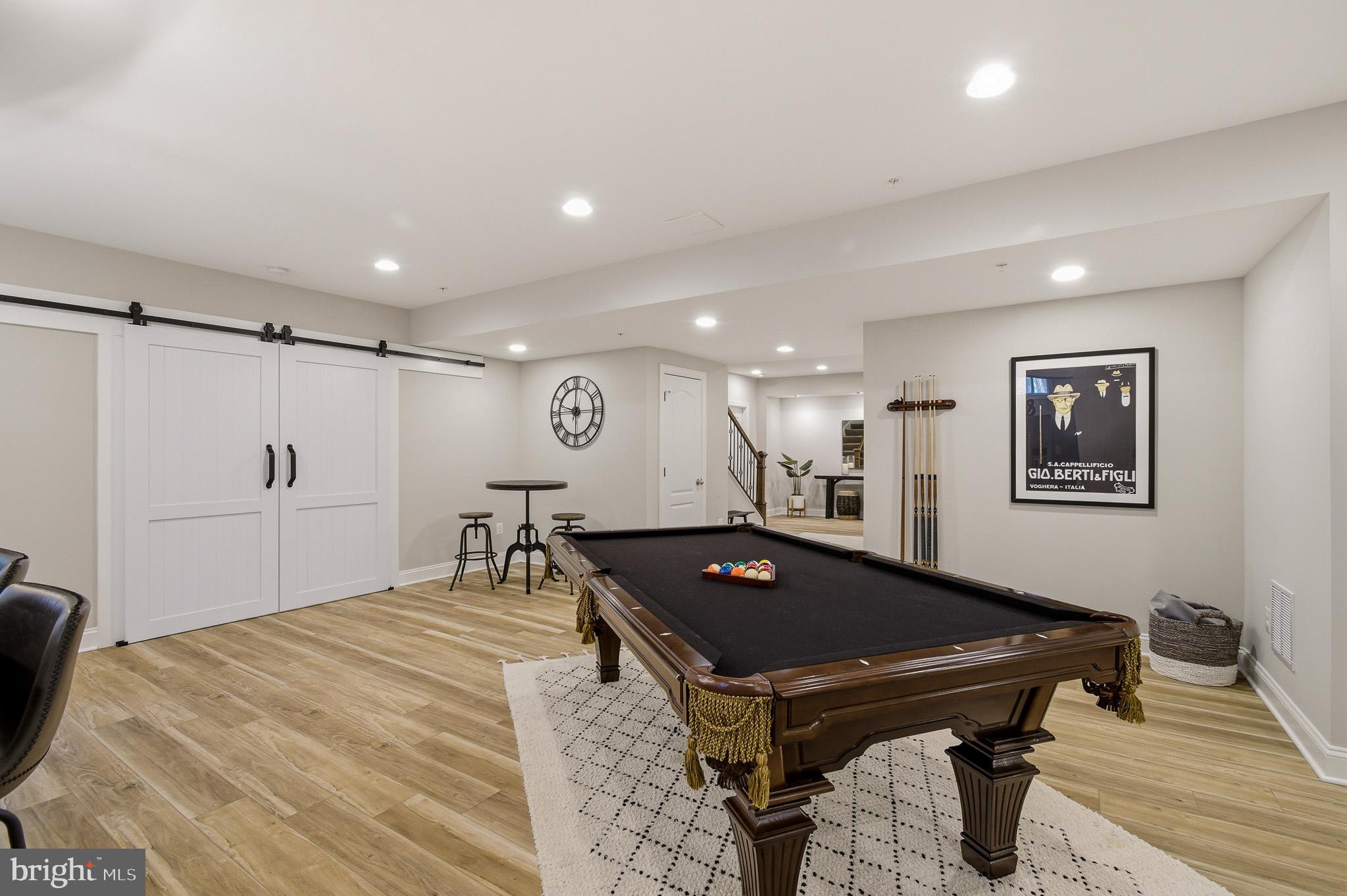 STANMORE - Residential