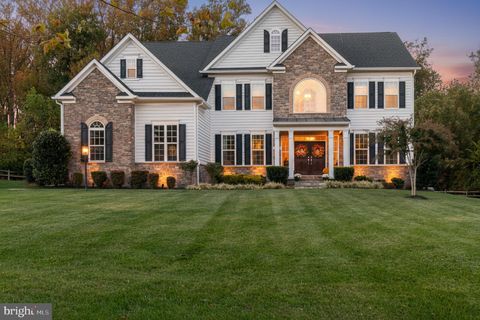 805 LOWER BARN WAY OLNEY MD 20832