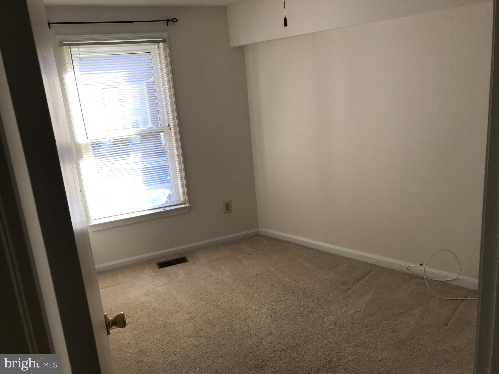 VALLEIGH - Residential Lease