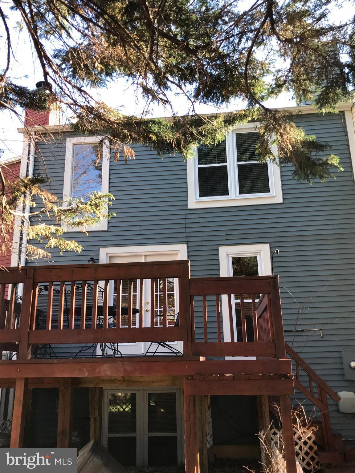 VALLEIGH - Residential Lease