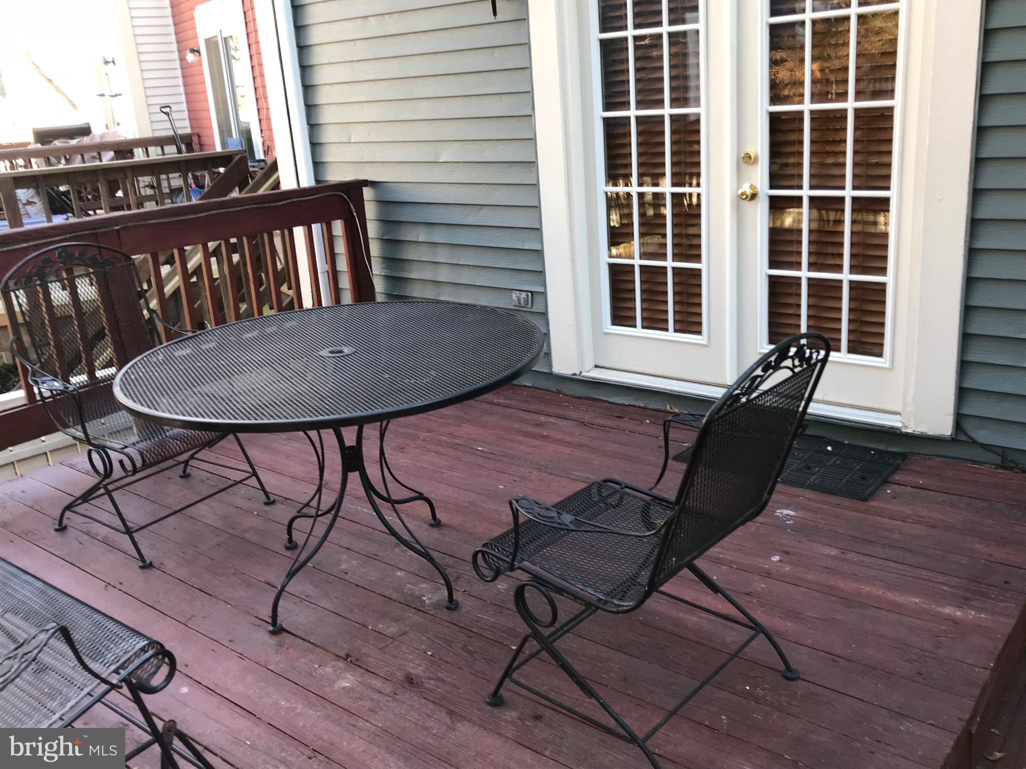 VALLEIGH - Residential Lease