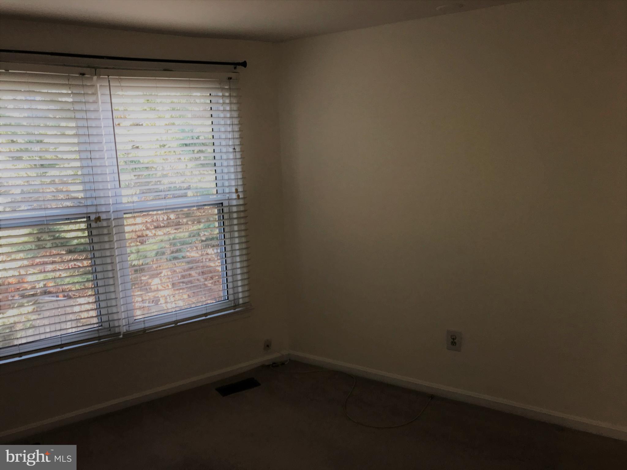 VALLEIGH - Residential Lease