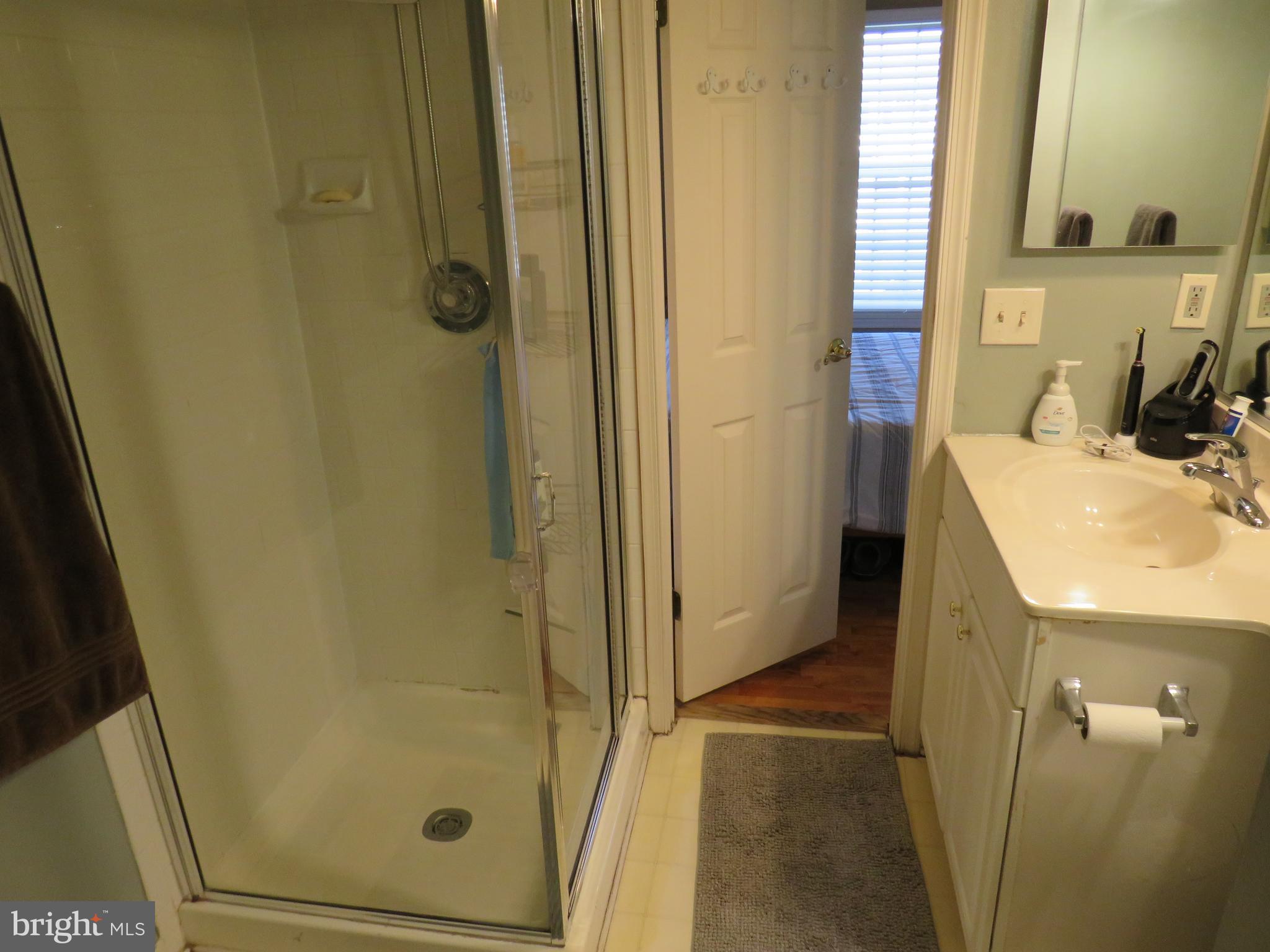 OWINGS RIDGE - Residential Lease