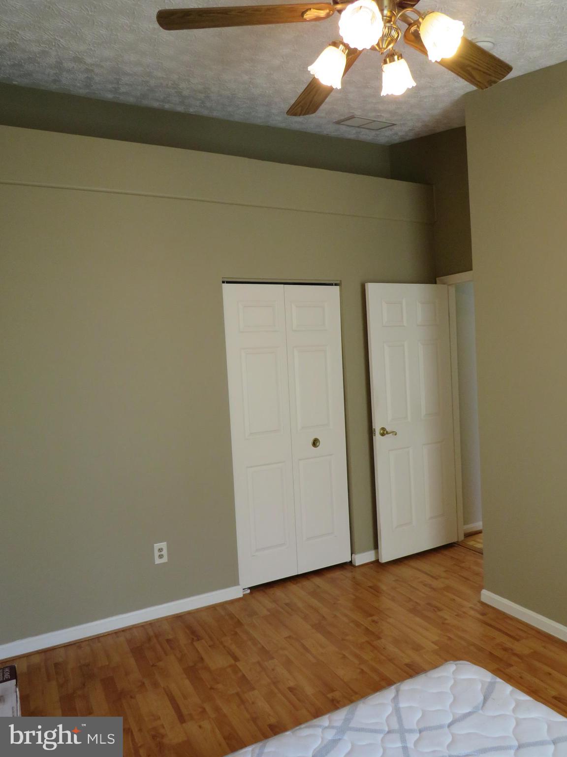 OWINGS RIDGE - Residential Lease