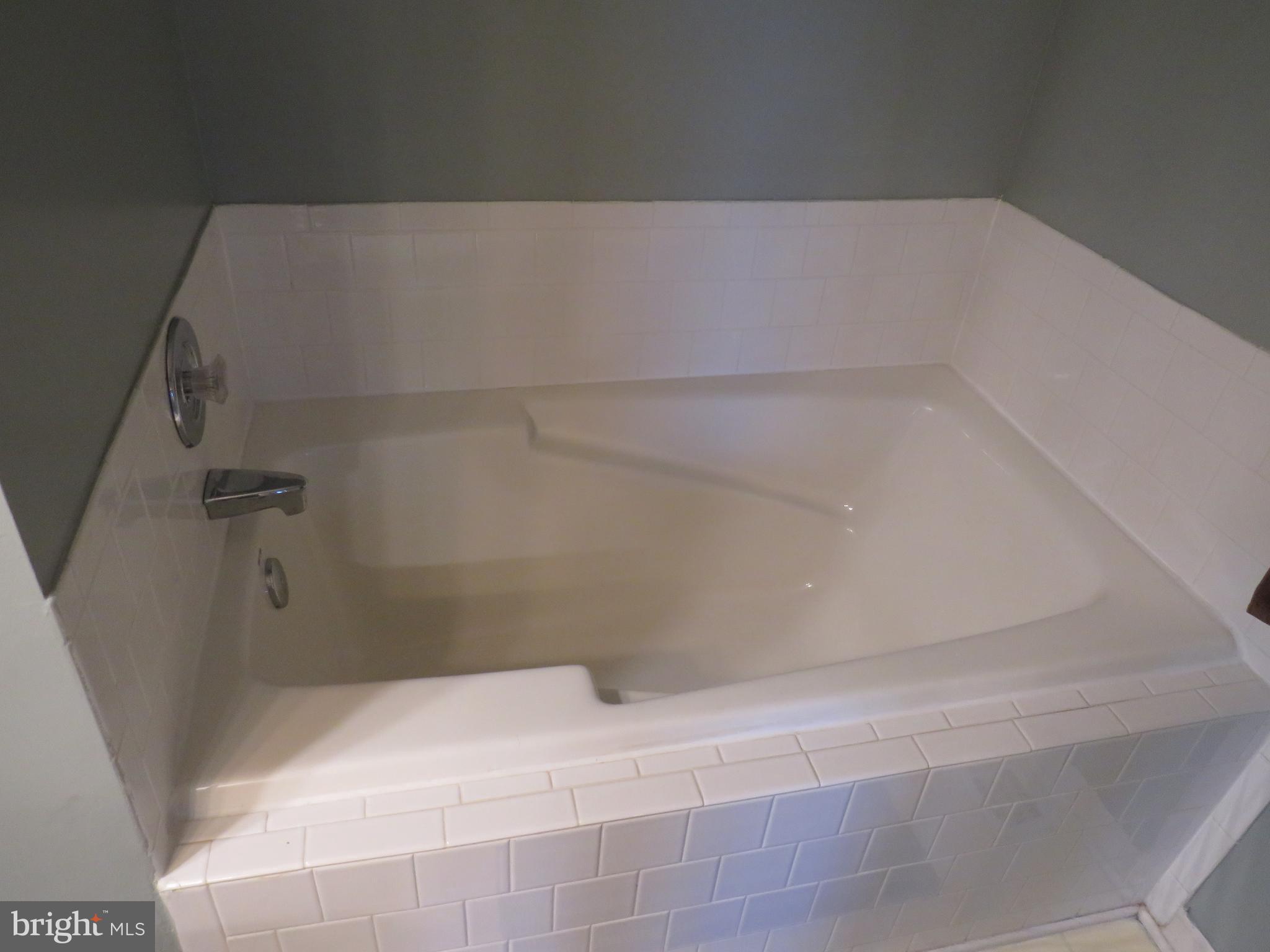 OWINGS RIDGE - Residential Lease