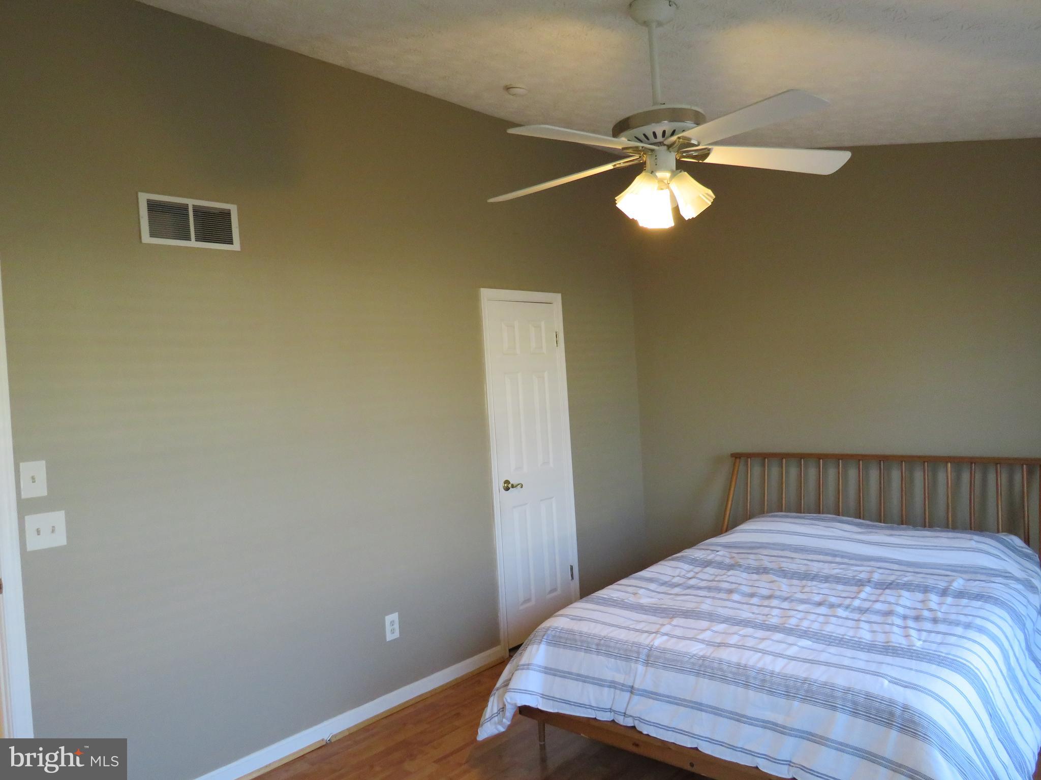 OWINGS RIDGE - Residential Lease