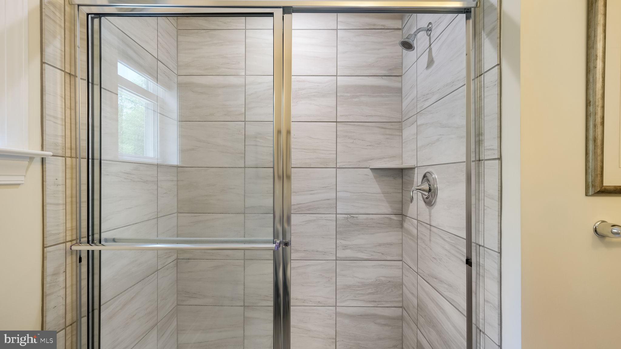 DOYLESTOWN WOODS - Residential