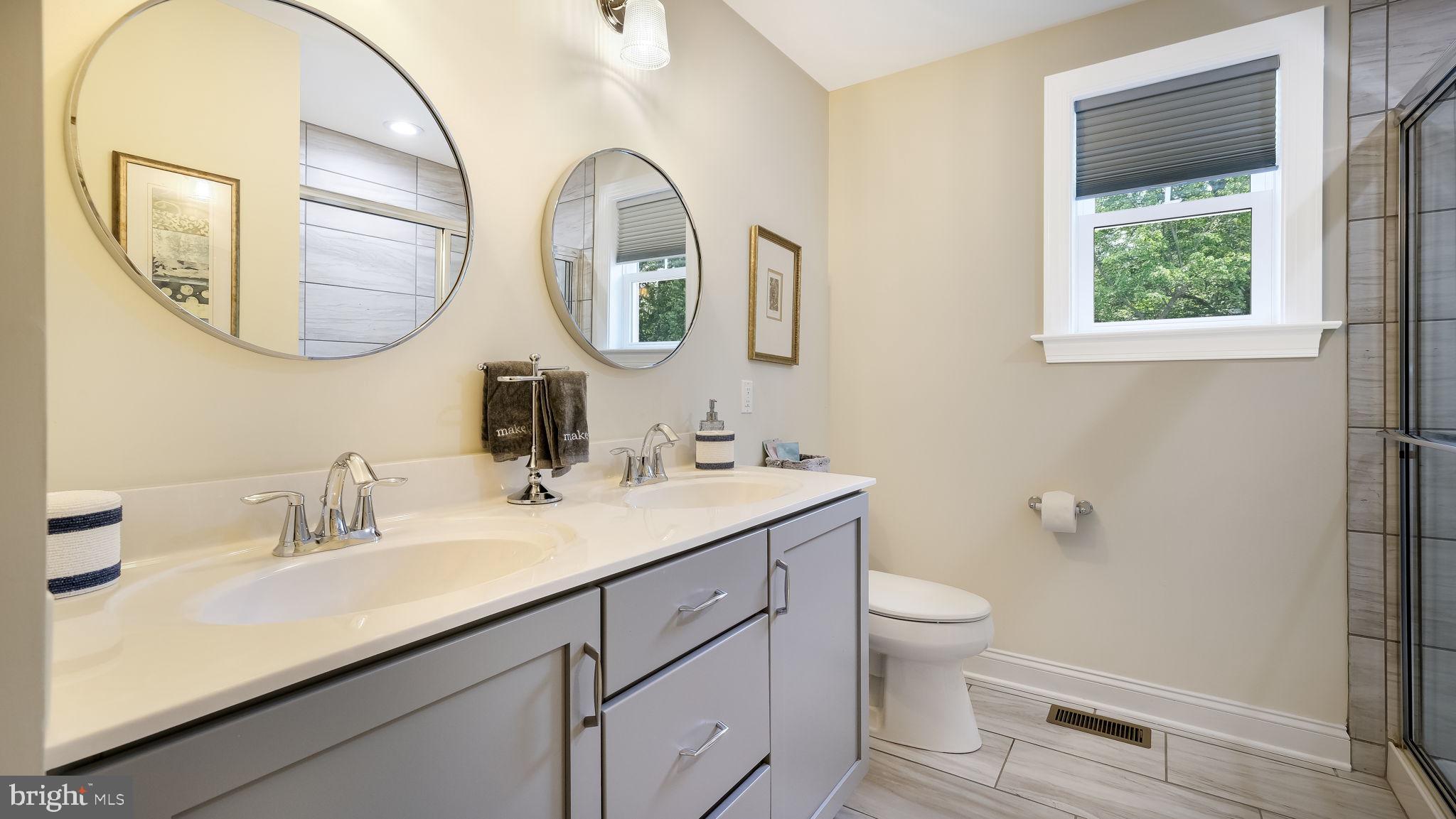 DOYLESTOWN WOODS - Residential