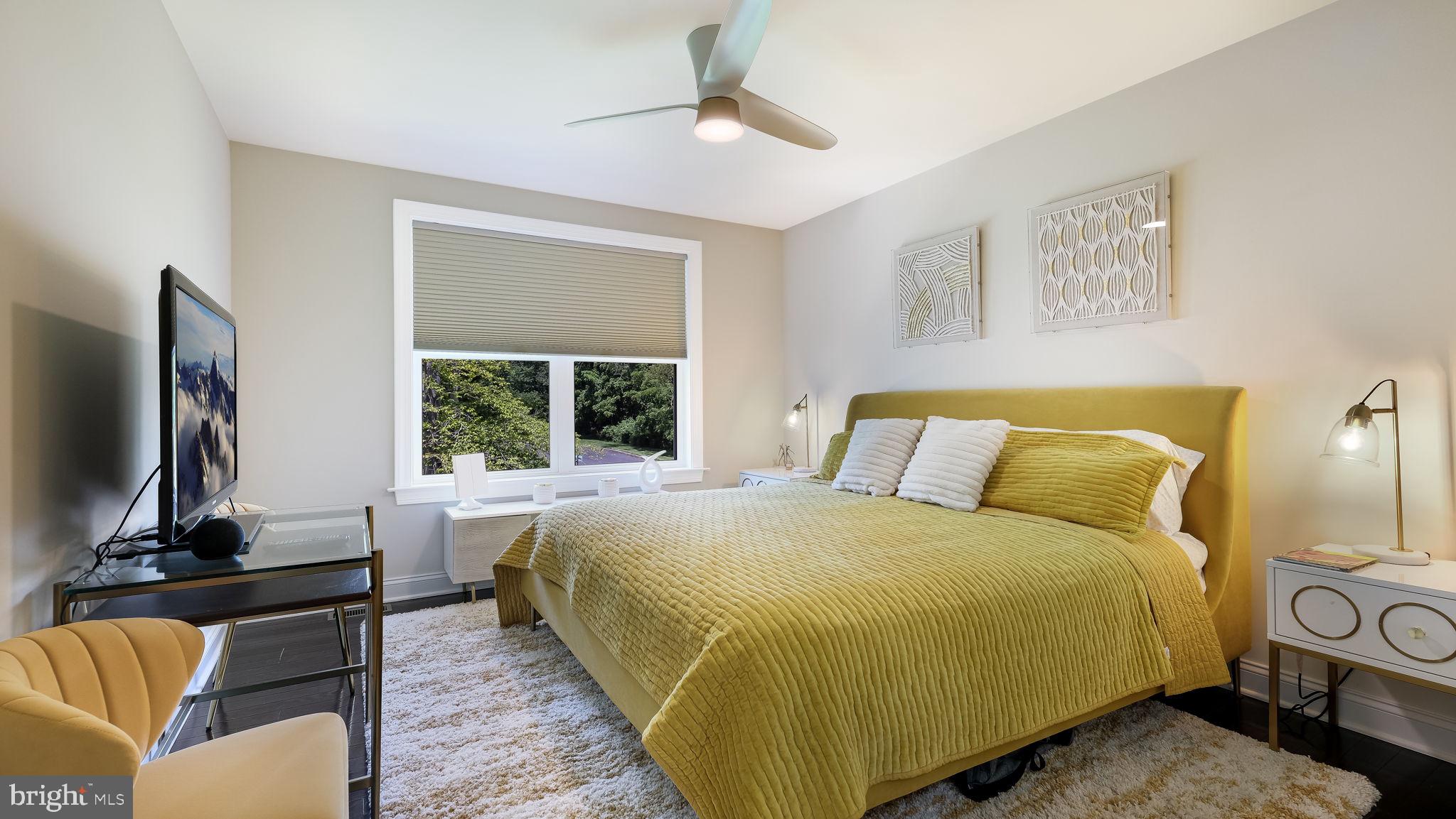 DOYLESTOWN WOODS - Residential