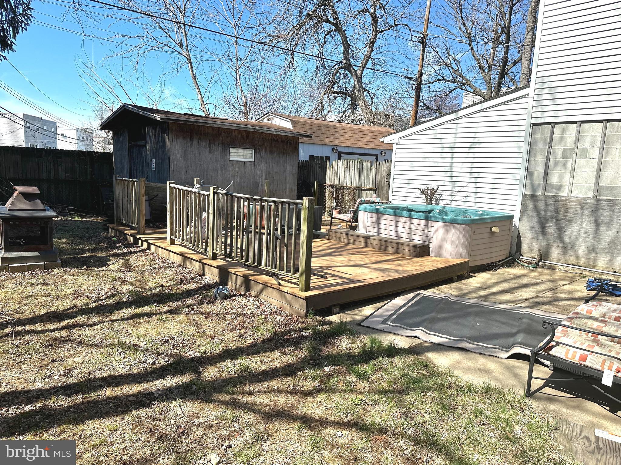 SOMERTON - Residential