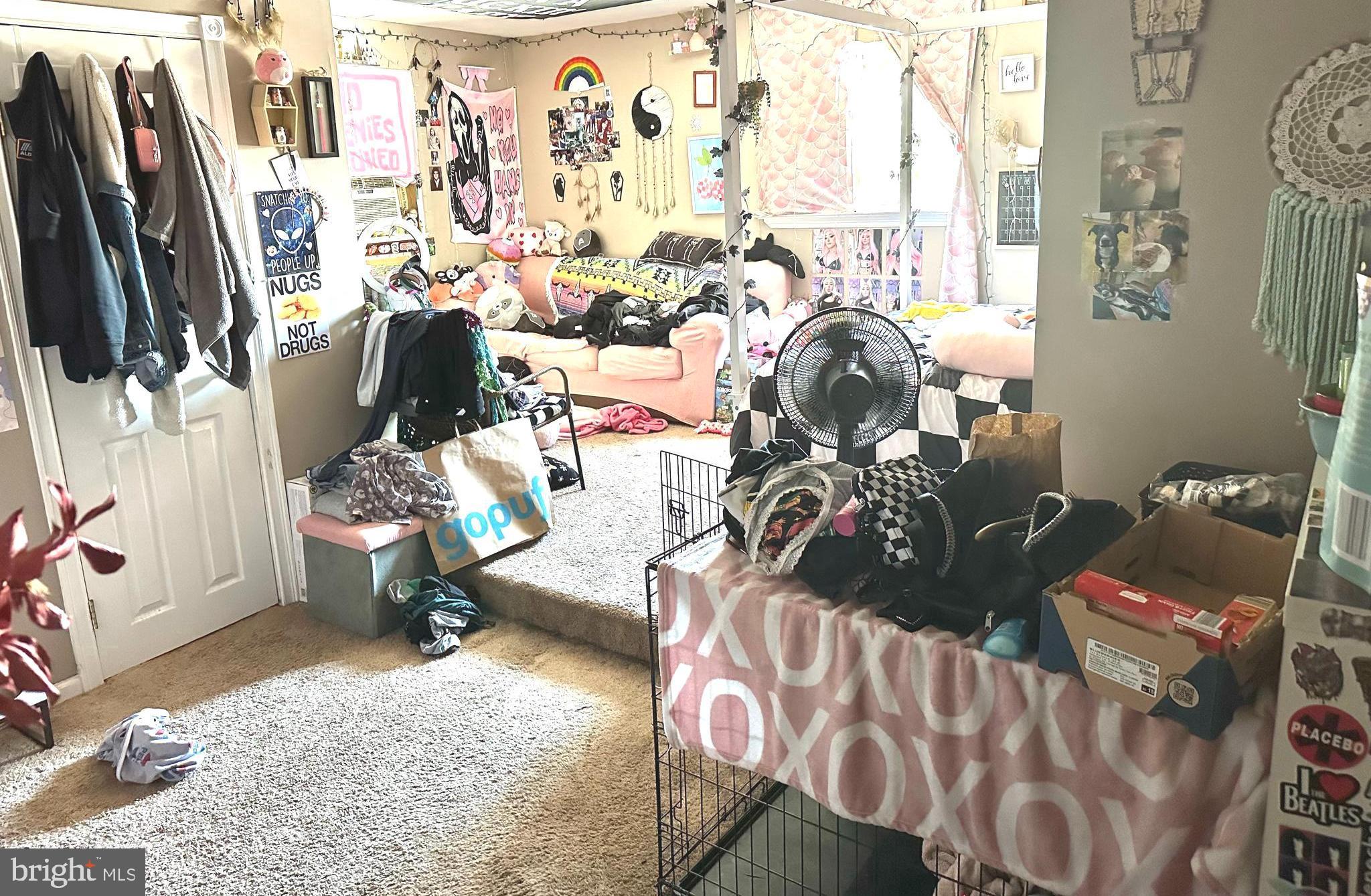 SOMERTON - Residential