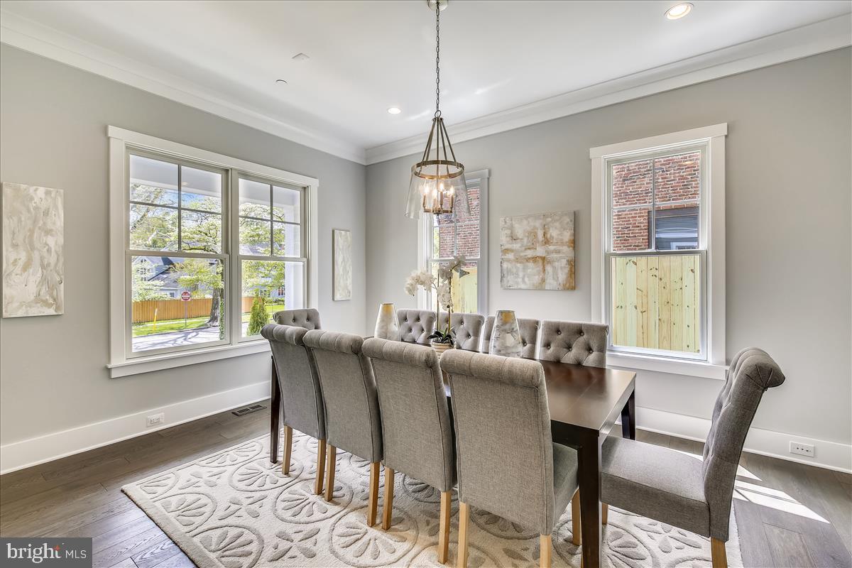 HUNTINGTON TERRACE - Residential