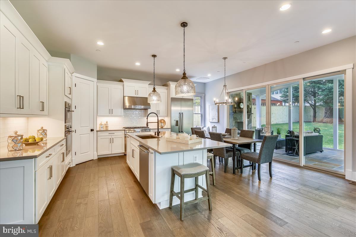 HUNTINGTON TERRACE - Residential