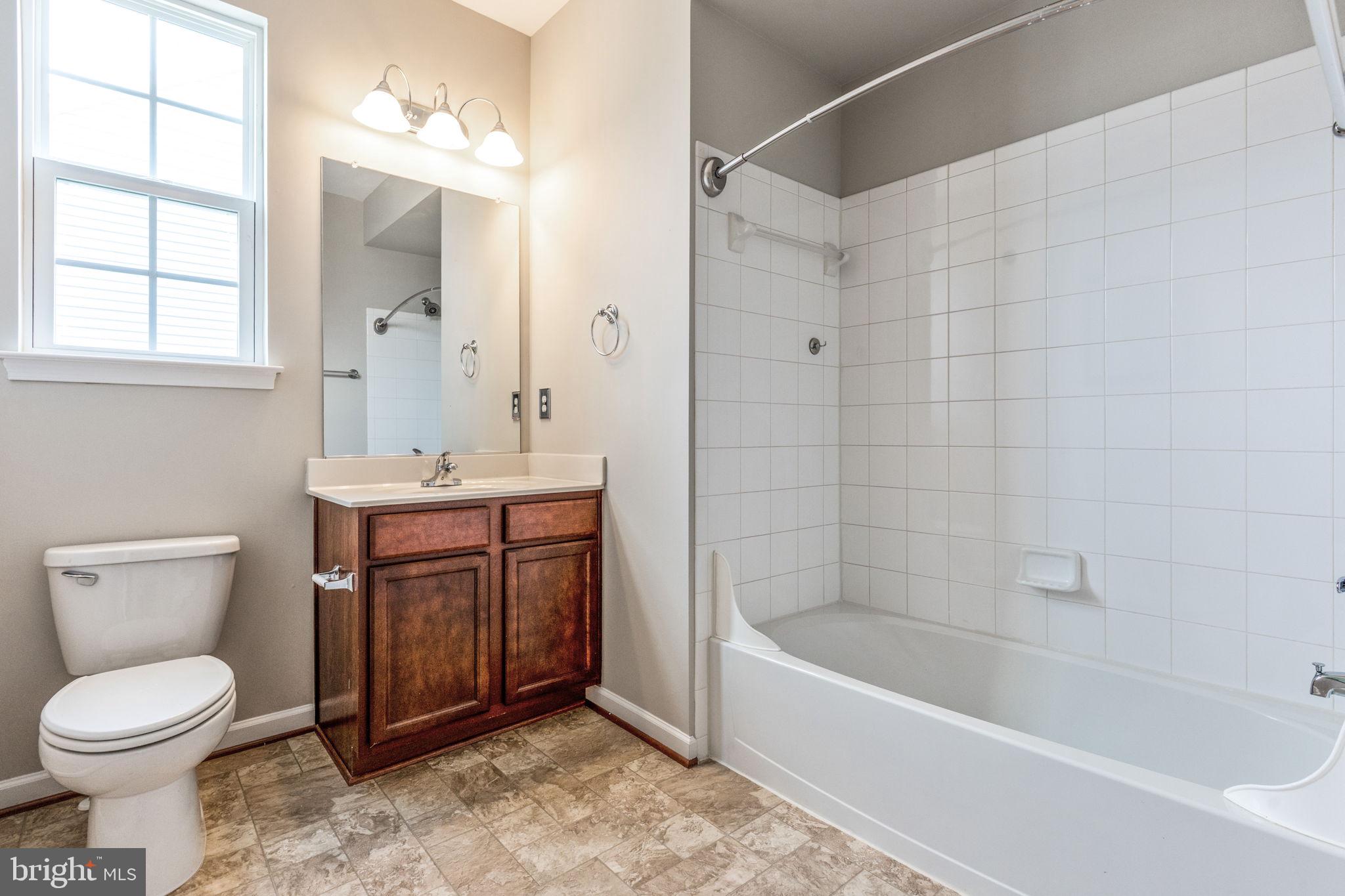 AVENDALE WOODLAND GROVE - Residential