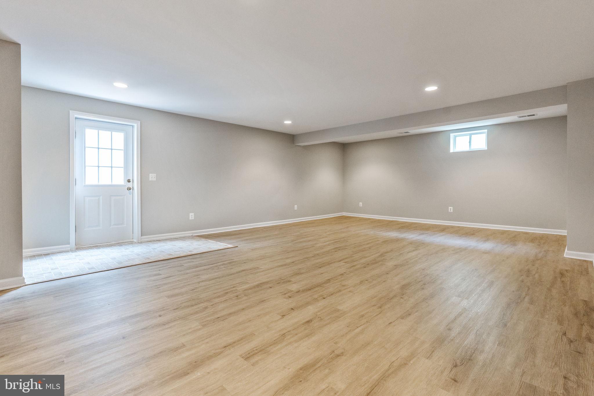 AVENDALE WOODLAND GROVE - Residential