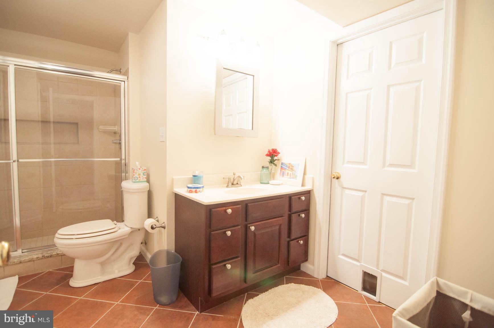 WHISPERING HILLS - Residential