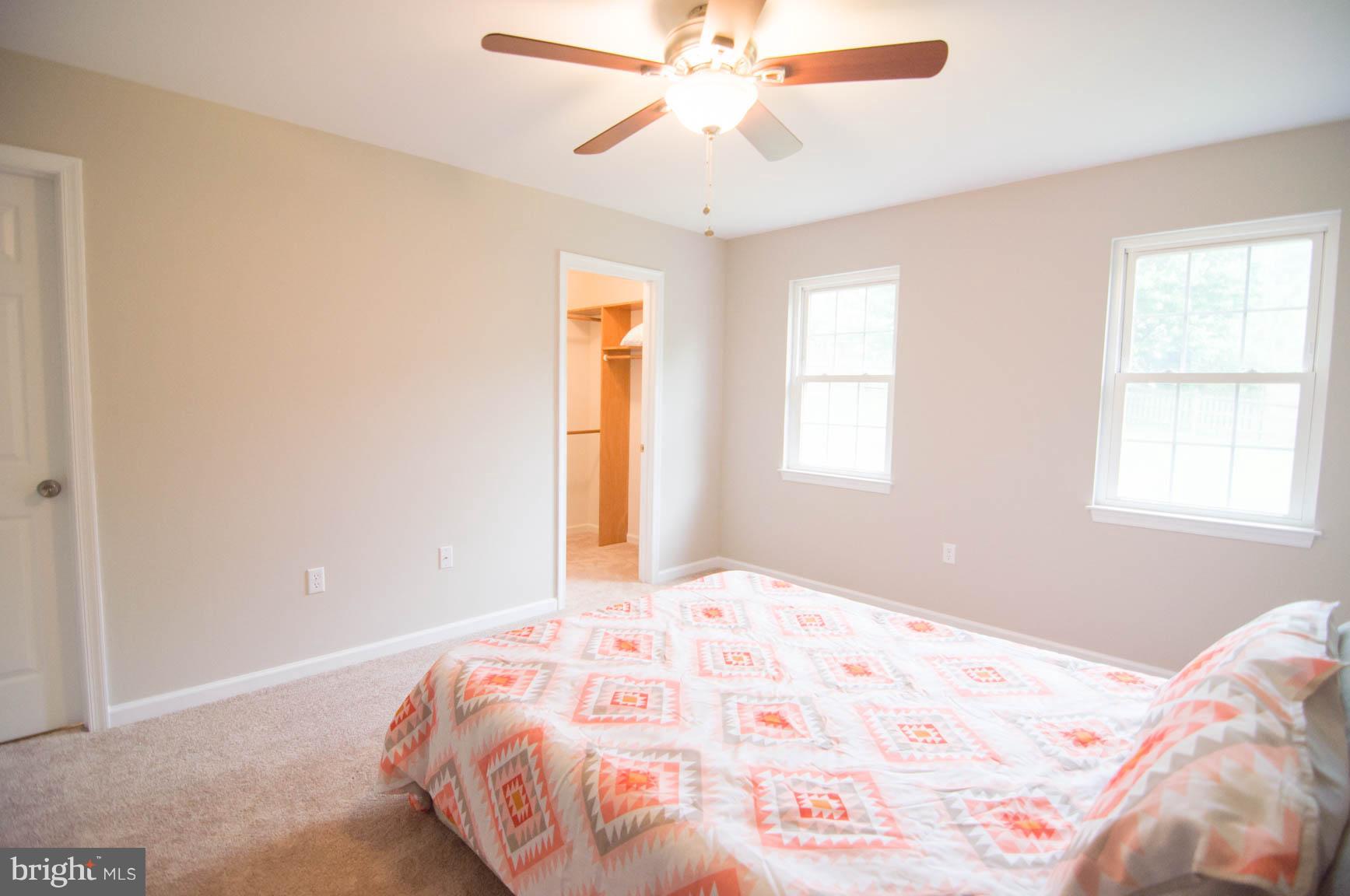 WHISPERING HILLS - Residential