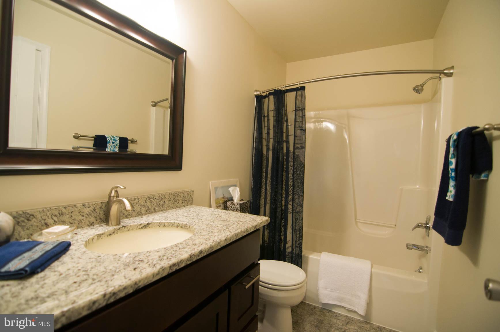 WHISPERING HILLS - Residential