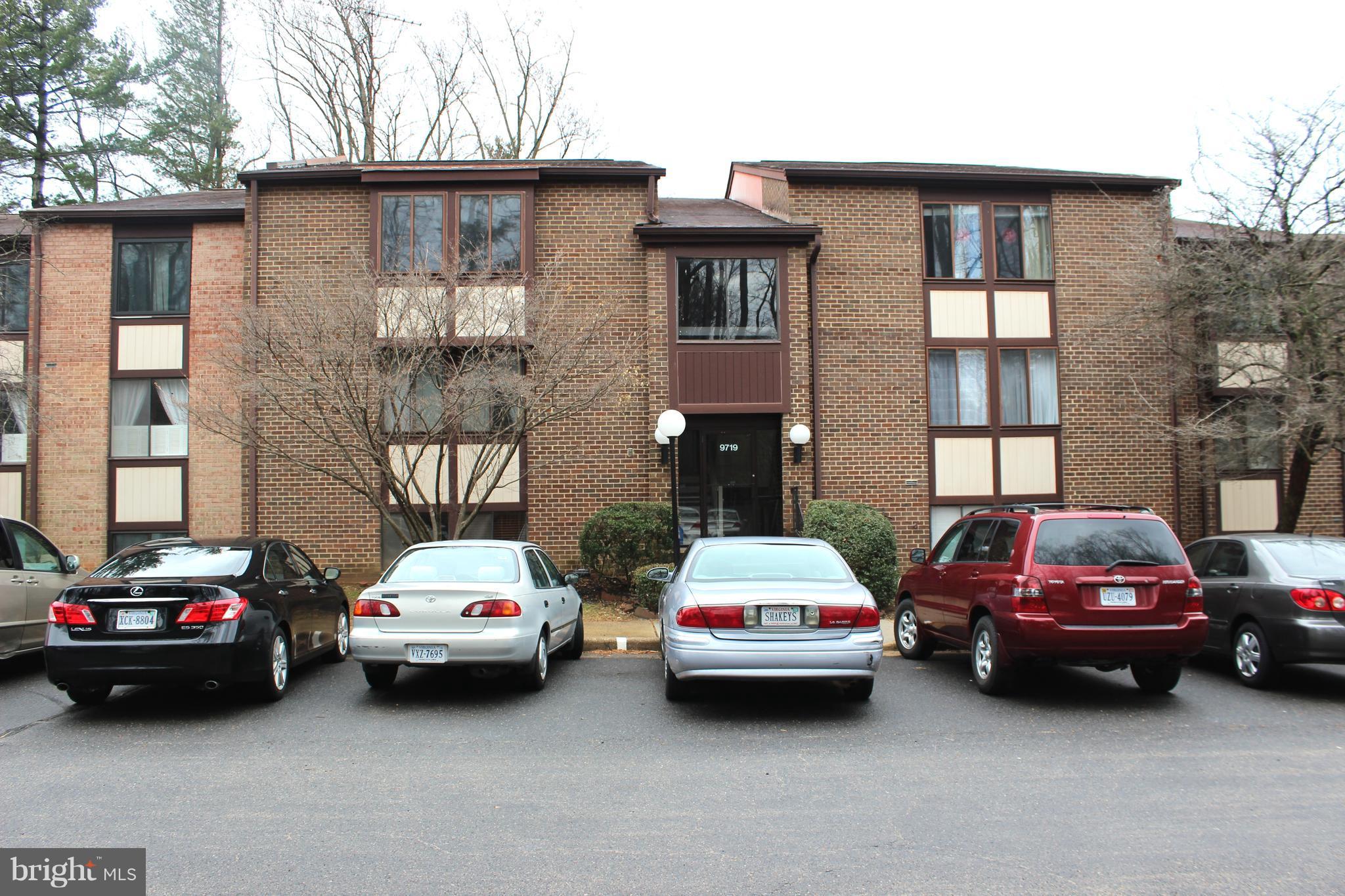 HAWTHORNE VILLAGE - Residential Lease