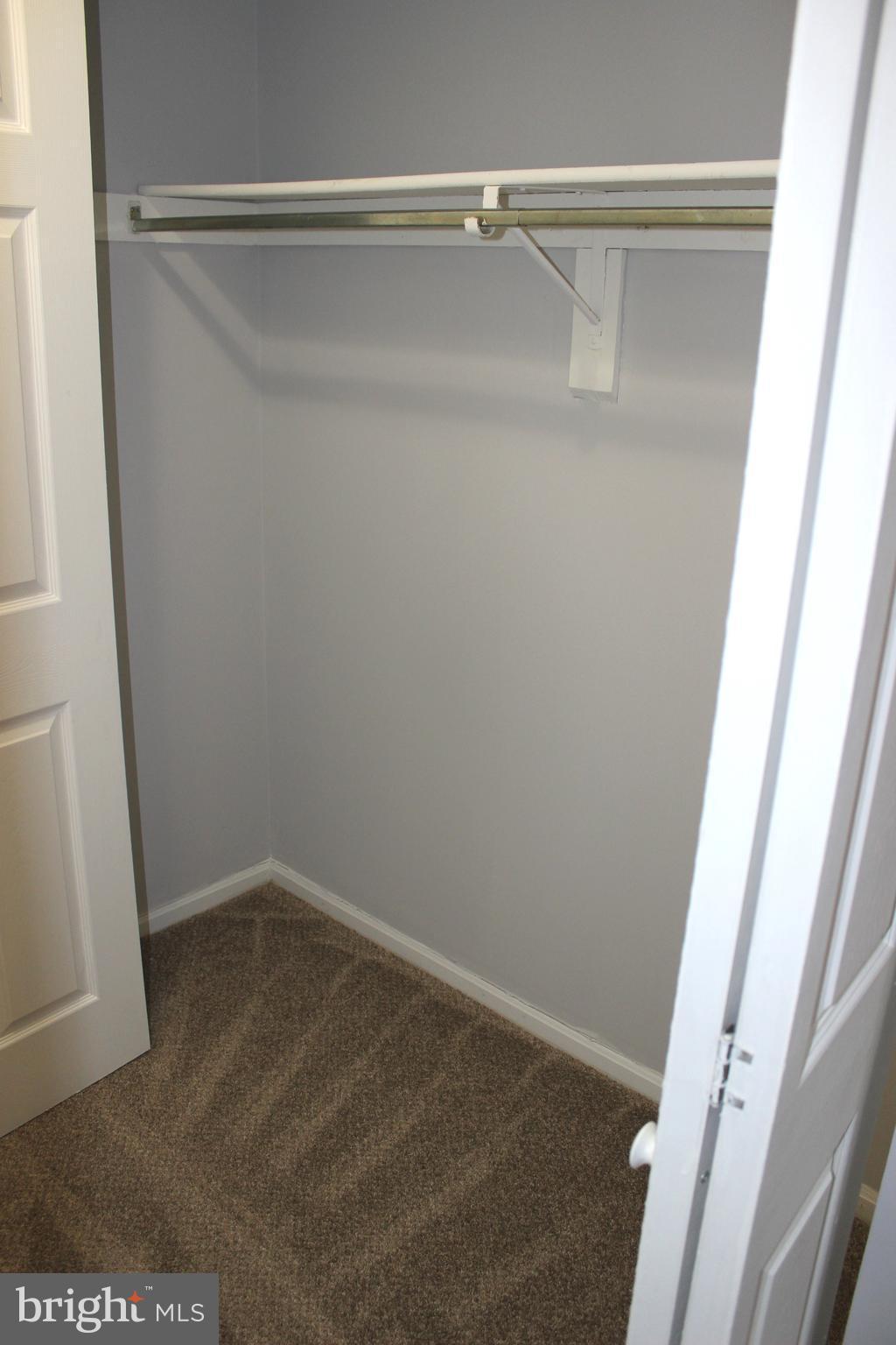 HAWTHORNE VILLAGE - Residential Lease