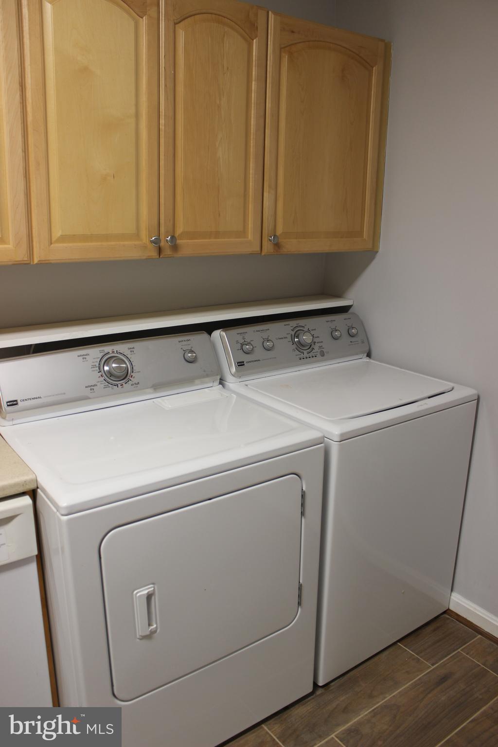 HAWTHORNE VILLAGE - Residential Lease