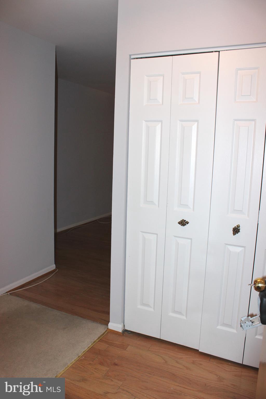 HAWTHORNE VILLAGE - Residential Lease