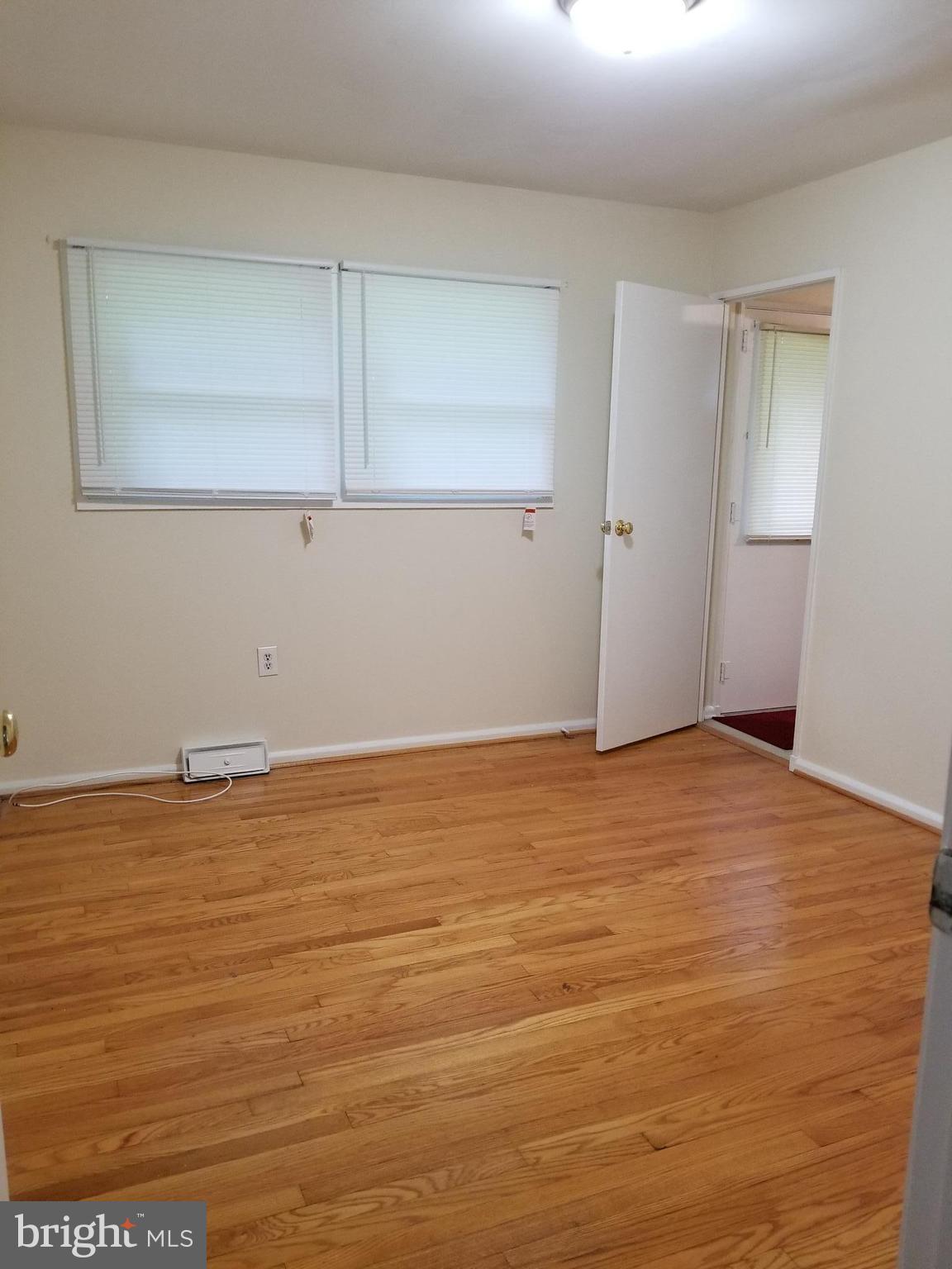 INGLESIDE - Residential